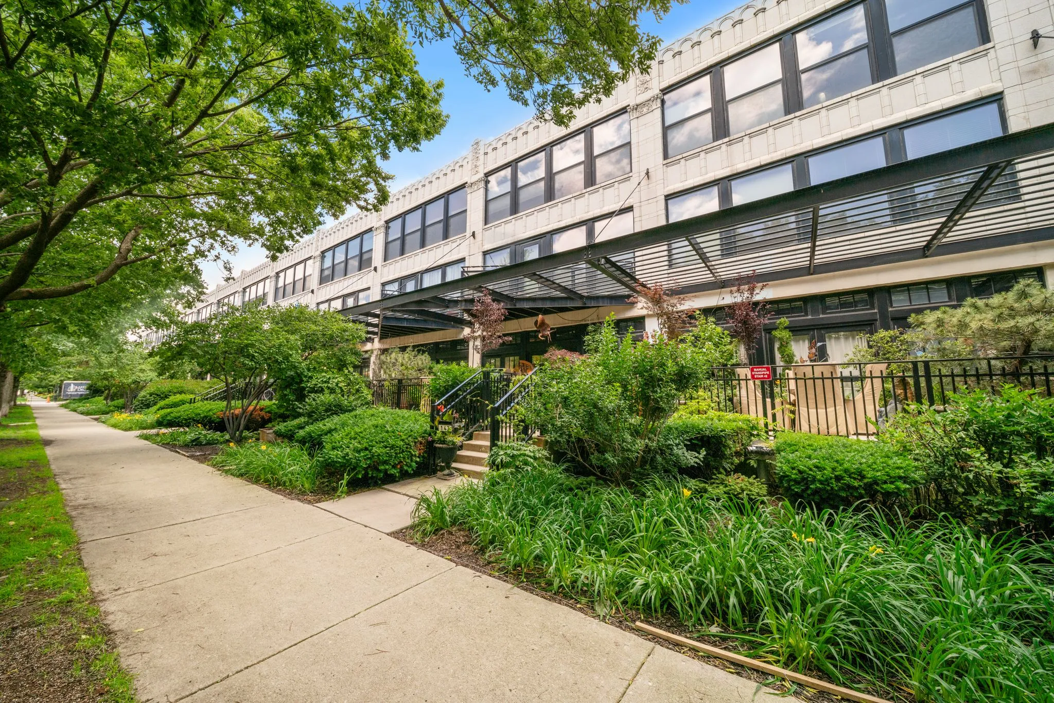 1070 W 15th St   60608 60608-University Commos-unit#147-Chicago-IL