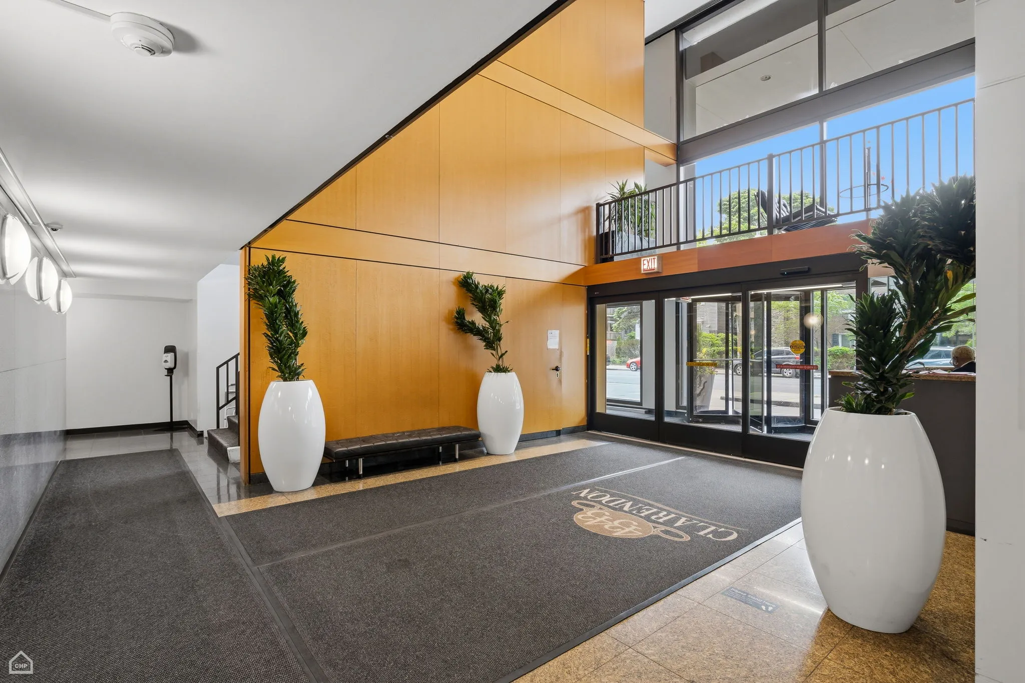 4343 N Clarendon Ave   60613 60613-unit#1812-Chicago-IL