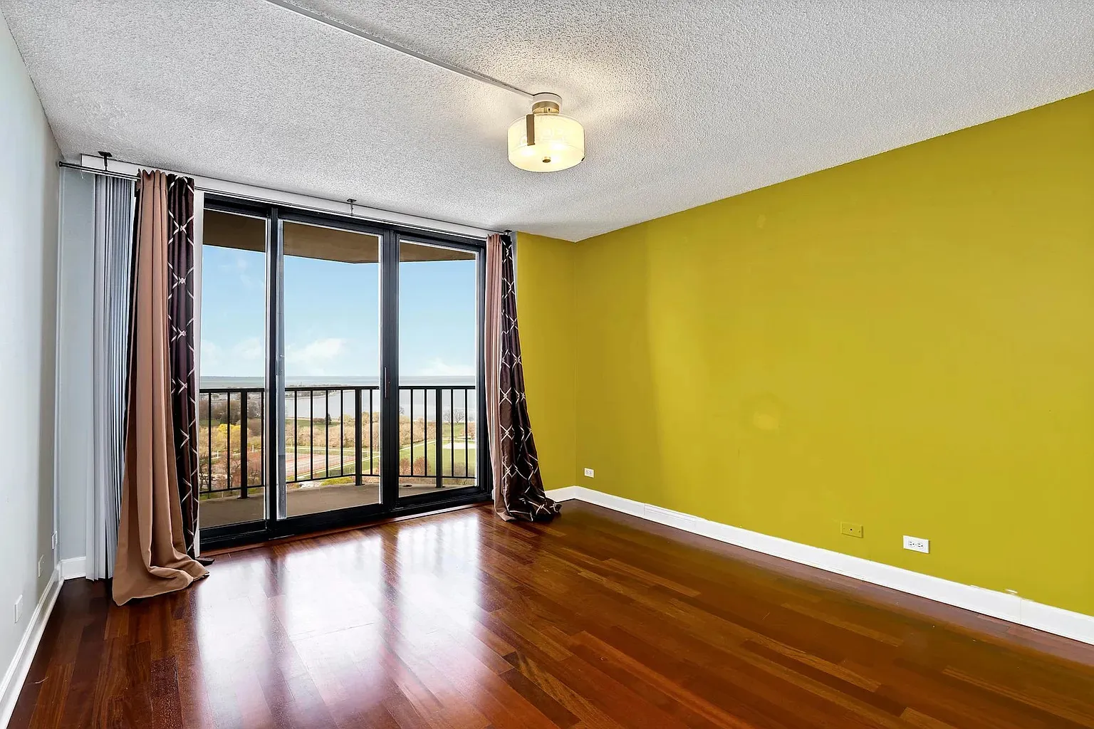 3660 N Lake Shore Dr   60613 60613-New York Private Residences-unit#1902-Chicago-IL