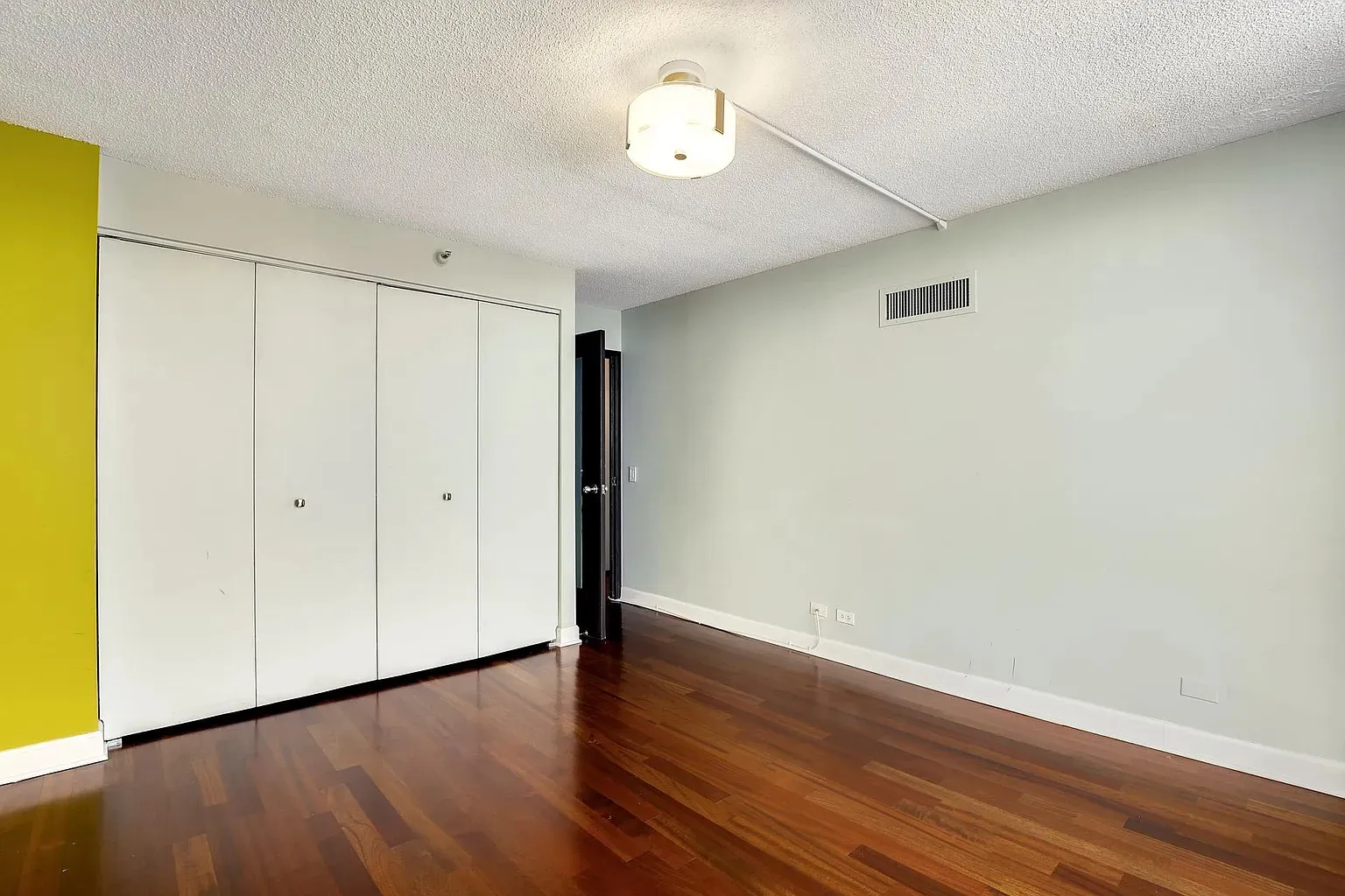 3660 N Lake Shore Dr   60613 60613-New York Private Residences-unit#1902-Chicago-IL