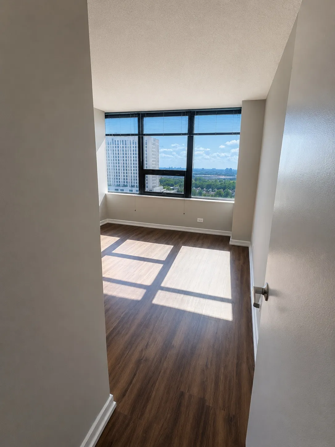 1212 S Michigan Ave   60181 60181-unit#901-Villa Park-IL
