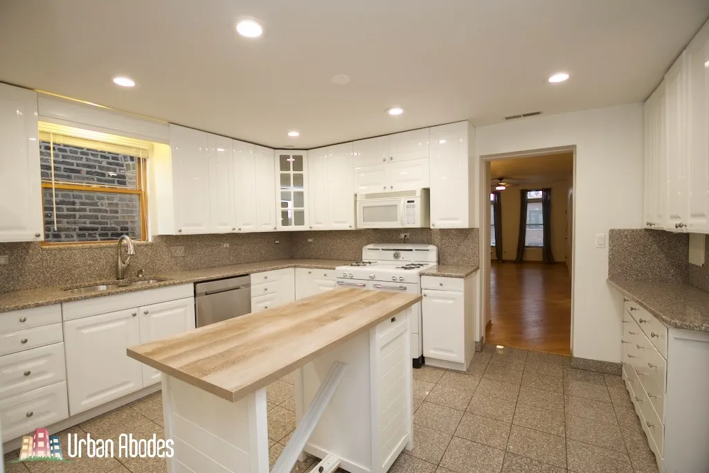 2626 W Superior St   60612 60612-unit#2A-Chicago-IL