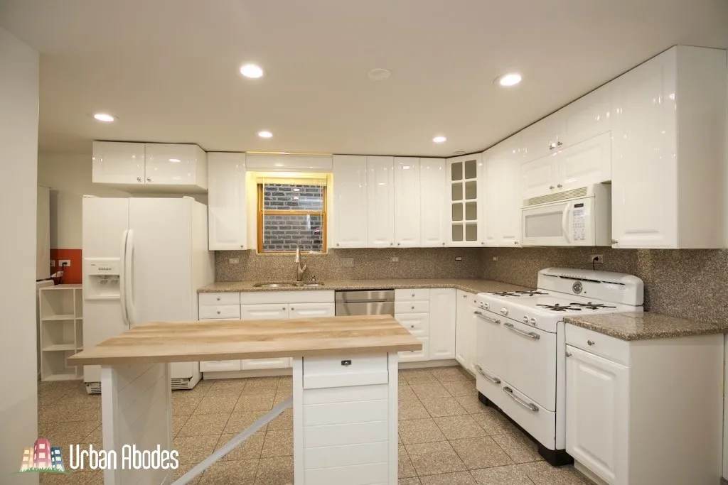 2626 W Superior St   60612 60612-unit#2A-Chicago-IL