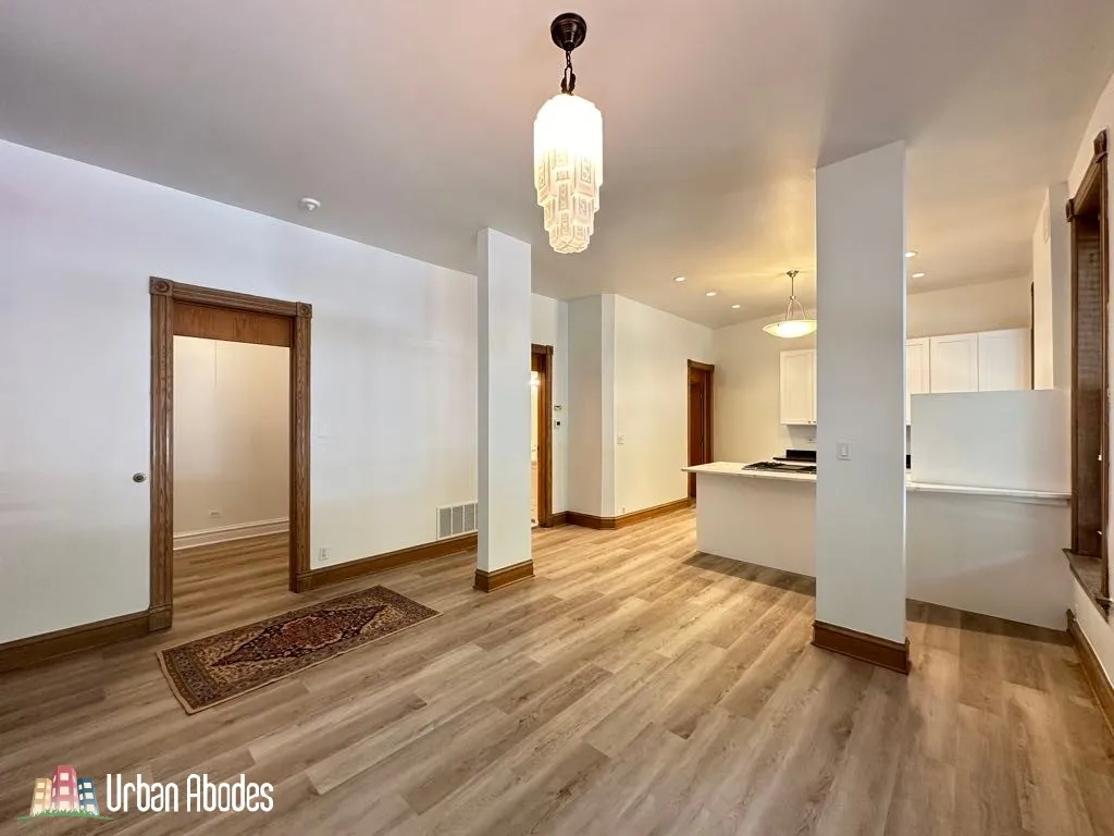 3559 N Ashland Ave   60657 60657-unit#1RA-Chicago-IL