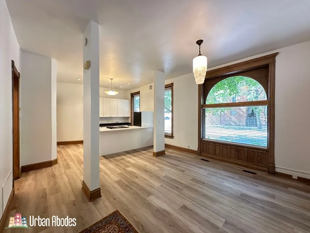 3559 N Ashland Ave   60657 60657-unit#1RA-Chicago-IL