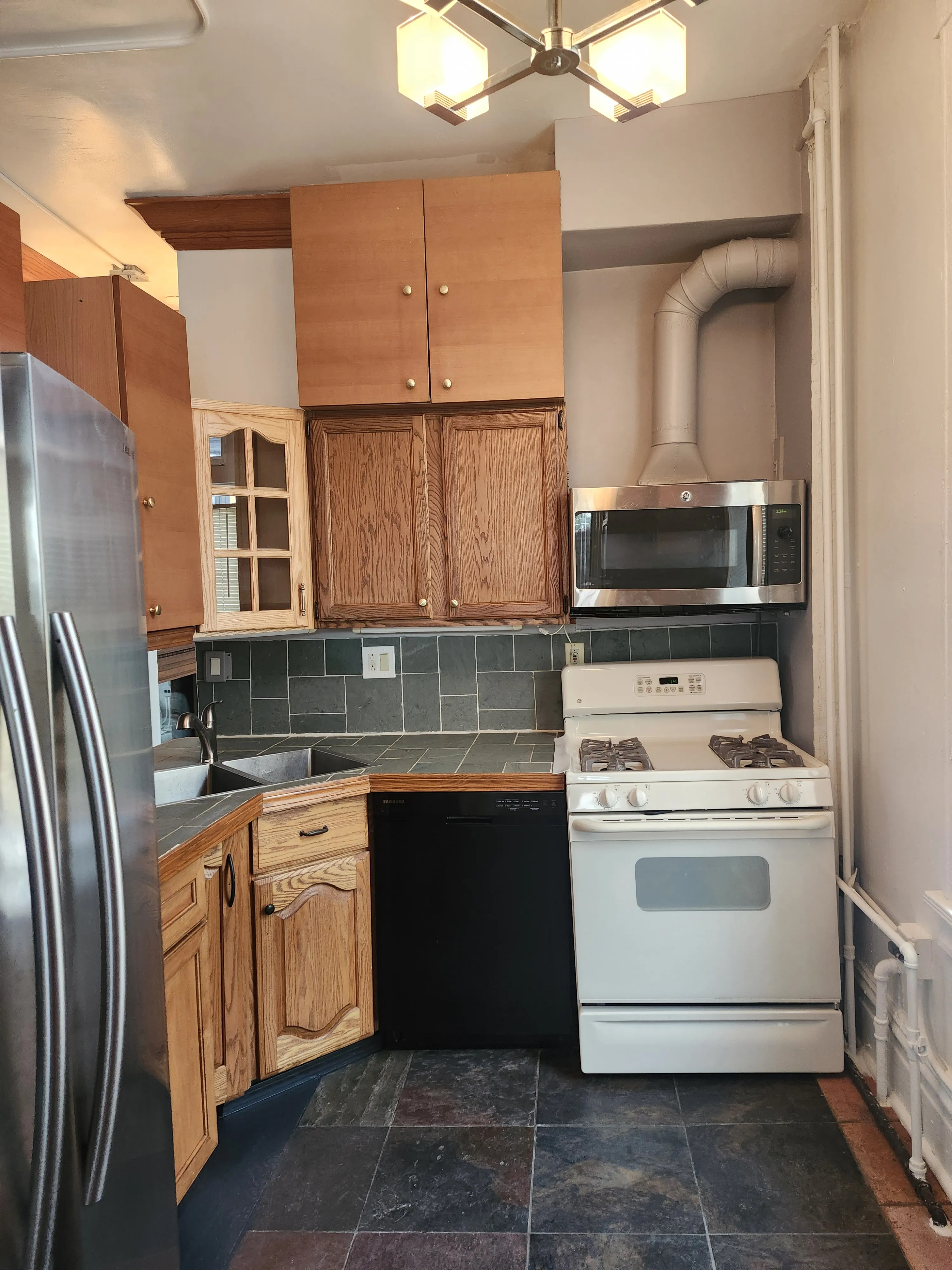 2817 W Augusta Blvd   60622 60622-unit#1E-Chicago-IL