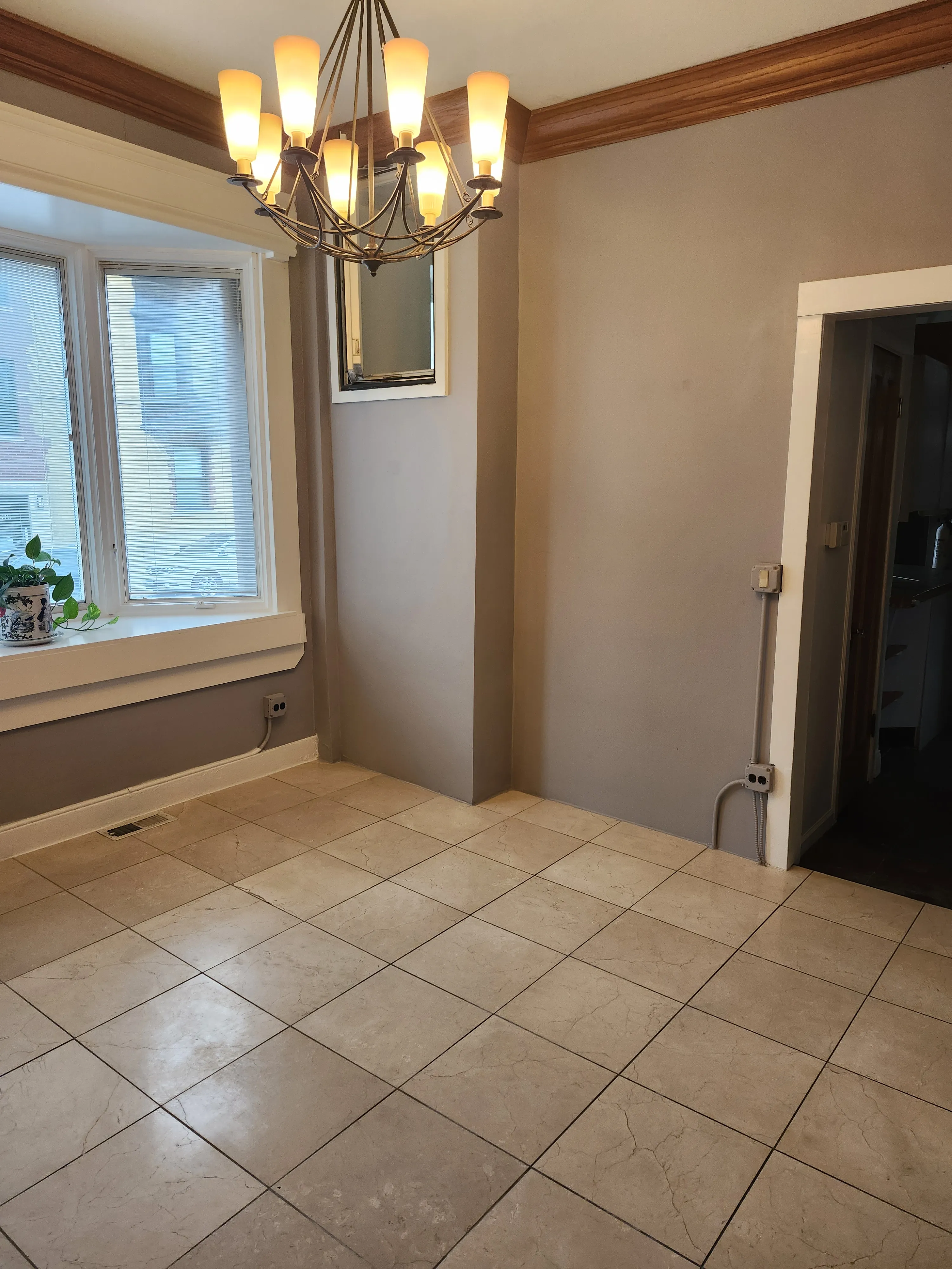 2817 W Augusta Blvd   60622 60622-unit#1E-Chicago-IL