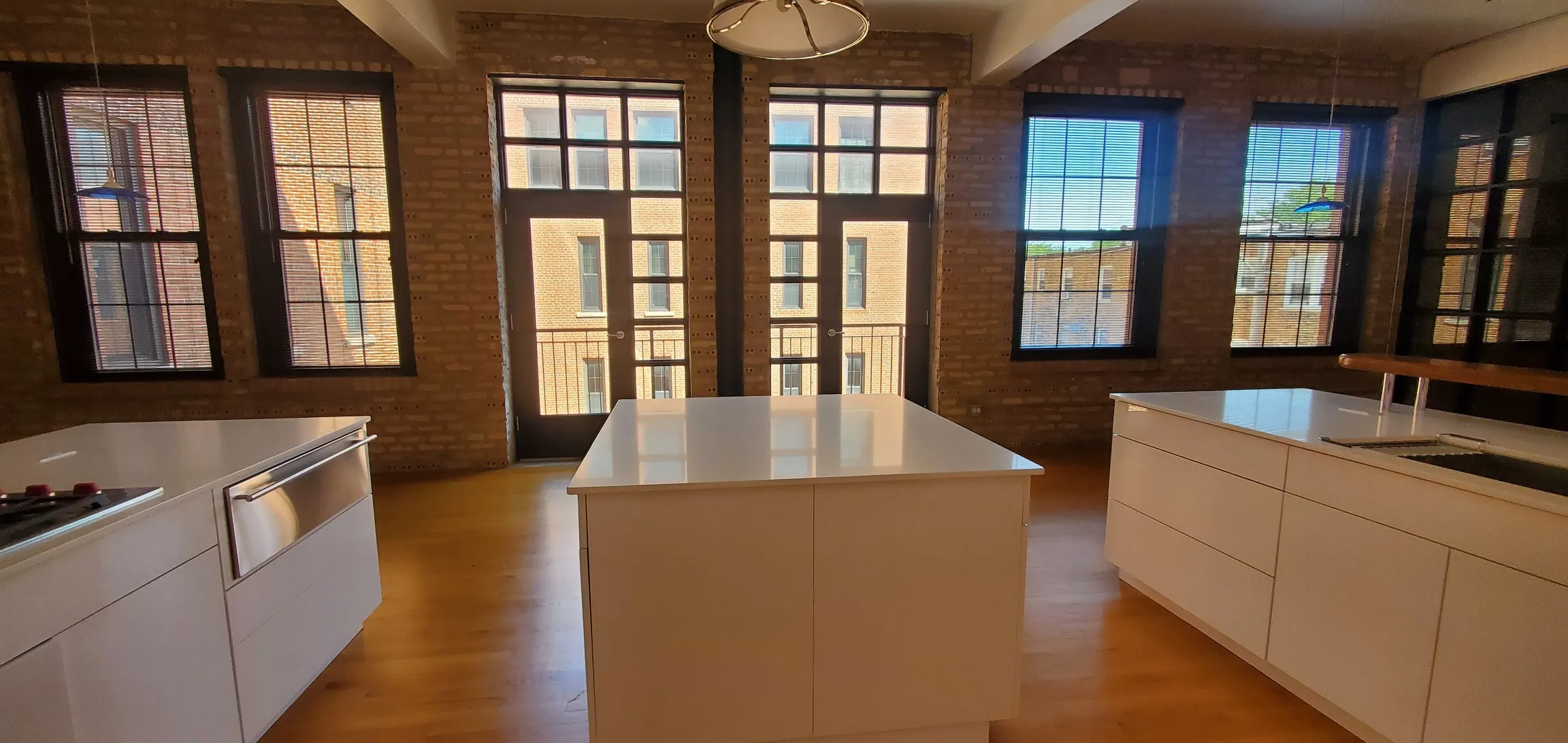 4809 N Ravenswood Ave   60640 60640-unit#317-318-Chicago-IL