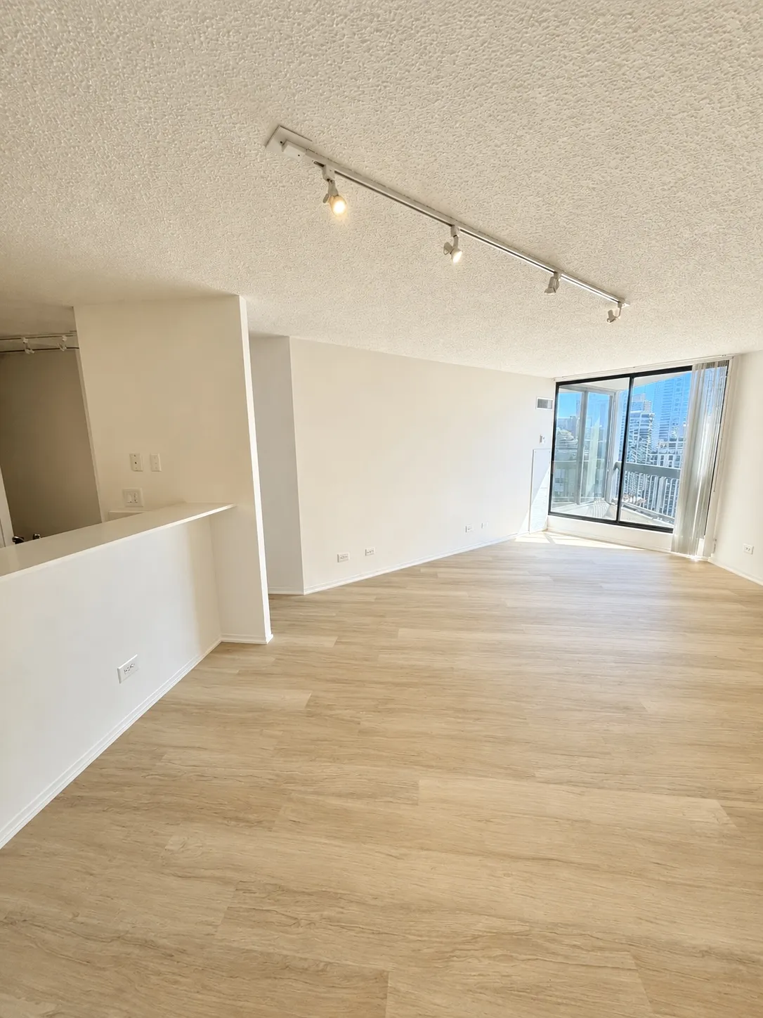 750 N Dearborn St 60654 60654-unit#405-Chicago-IL