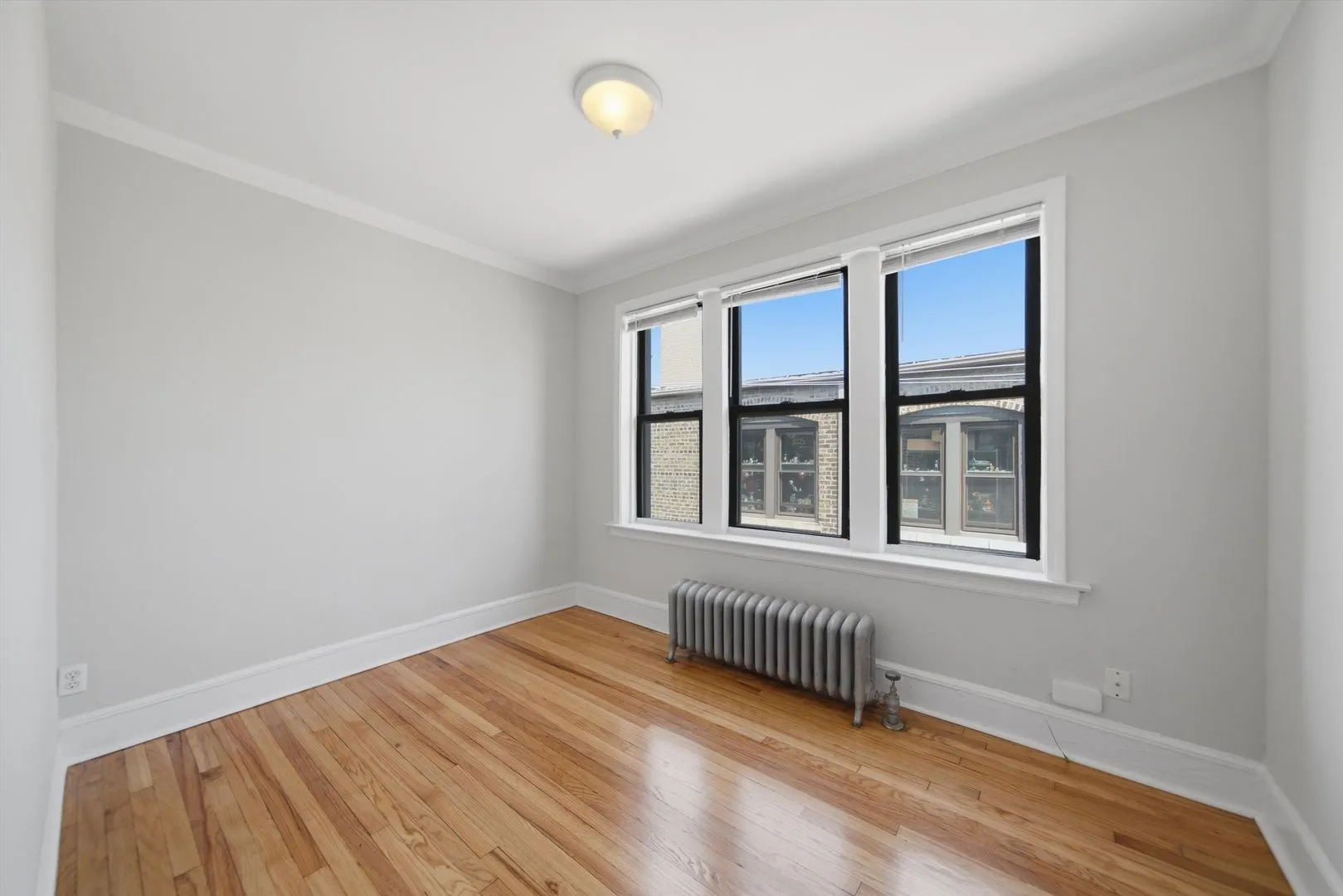2338 N Spaulding Ave 60647 60647-unit#3B-Chicago-IL