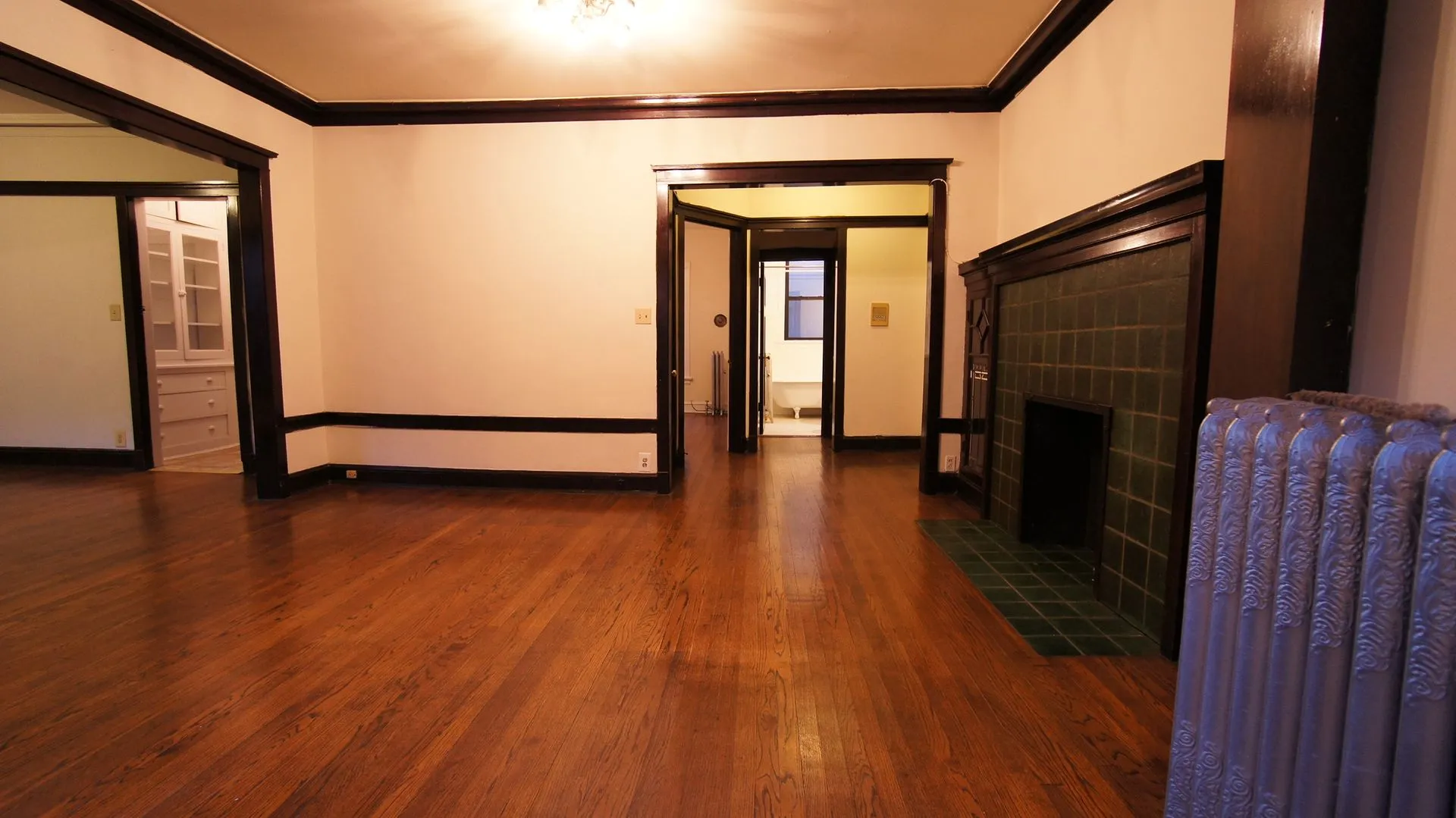 2418 N Sawyer Ave   60647 60647-unit#1W-Chicago-IL