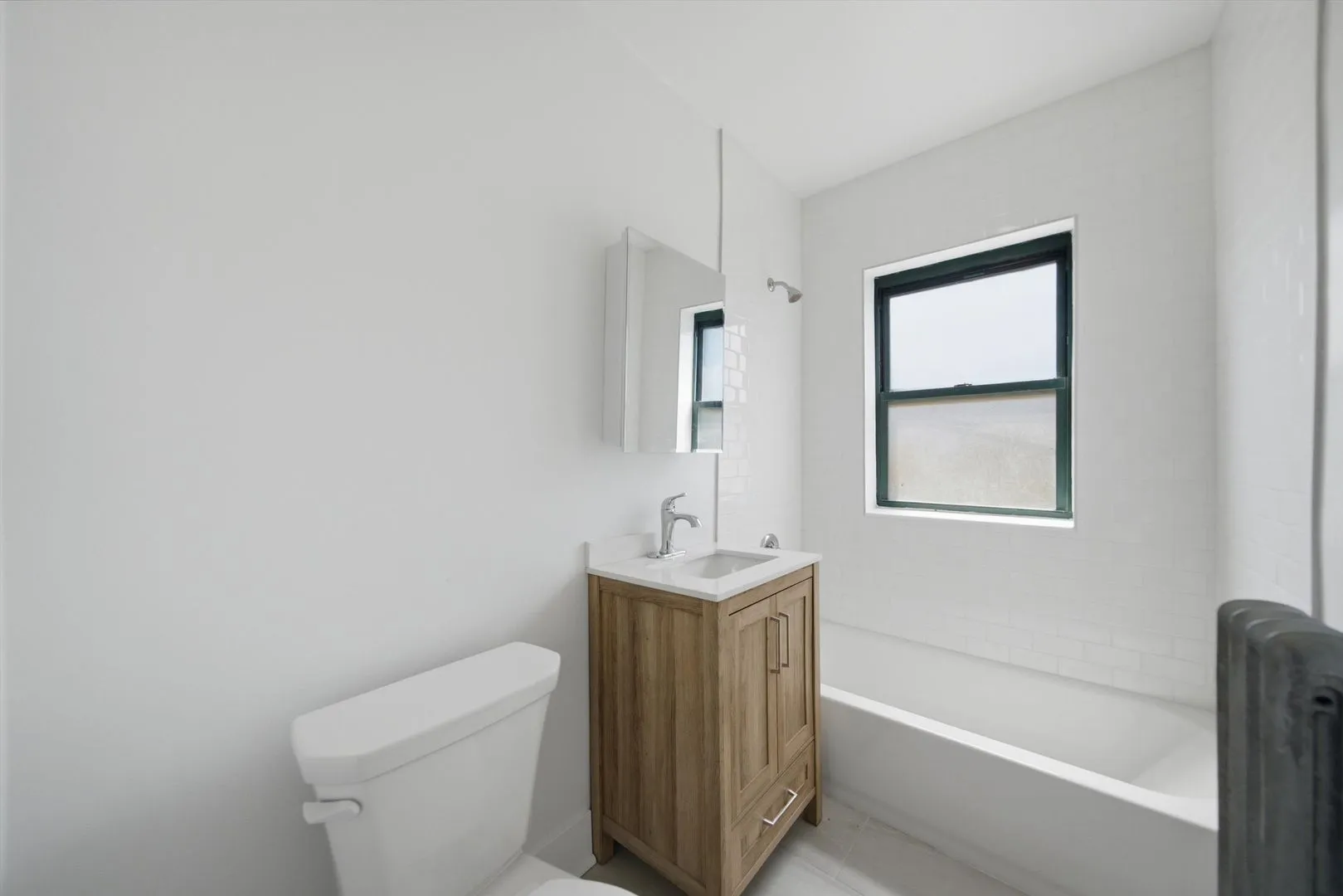 2338 N Spaulding Ave 60647 60647-unit#3B-Chicago-IL