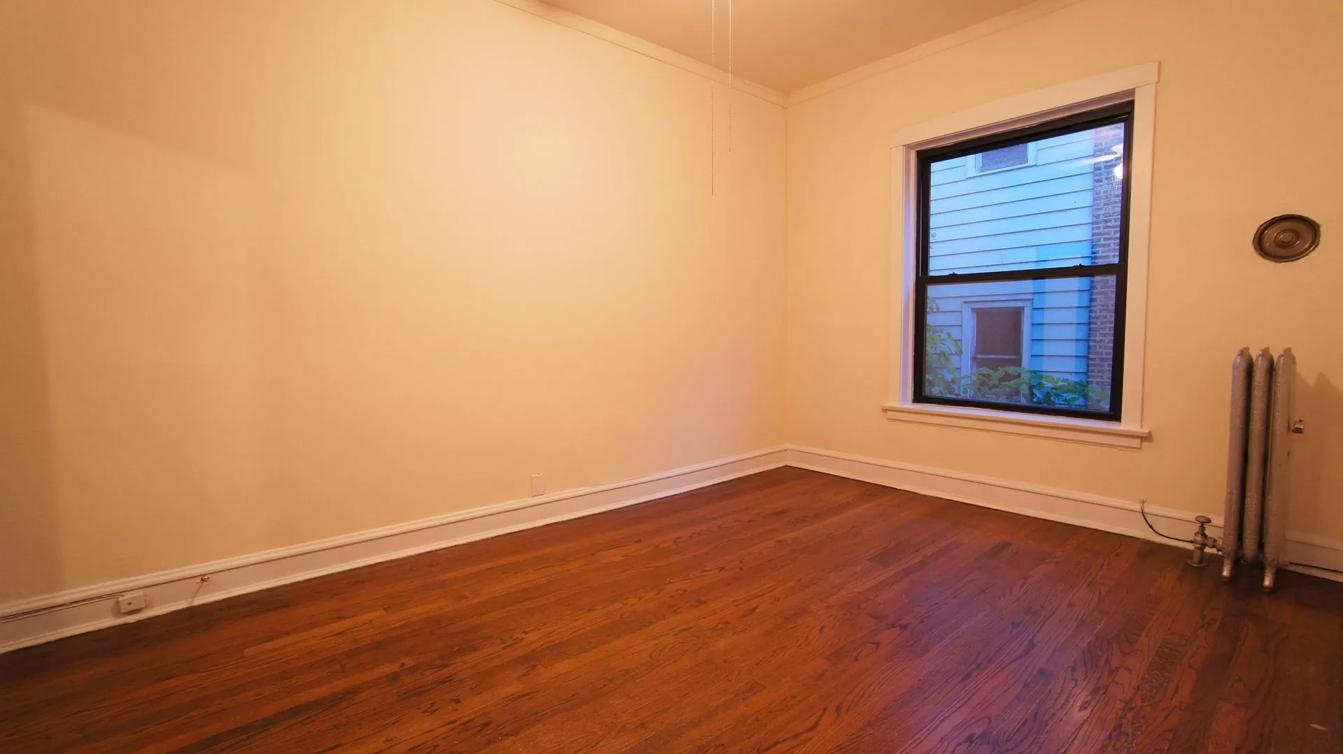 2418 N Sawyer Ave   60647 60647-unit#1W-Chicago-IL