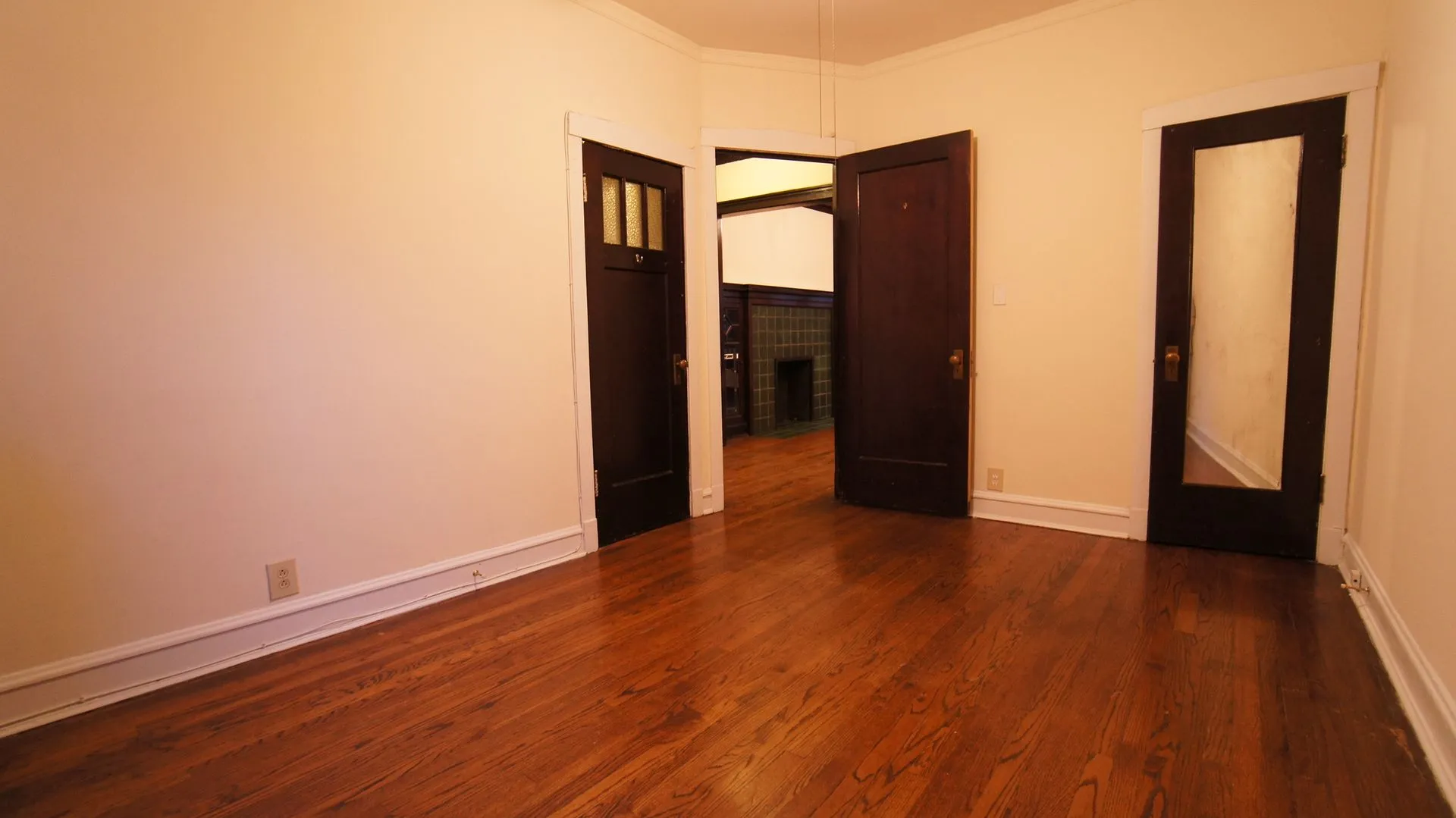 2418 N Sawyer Ave   60647 60647-unit#1W-Chicago-IL