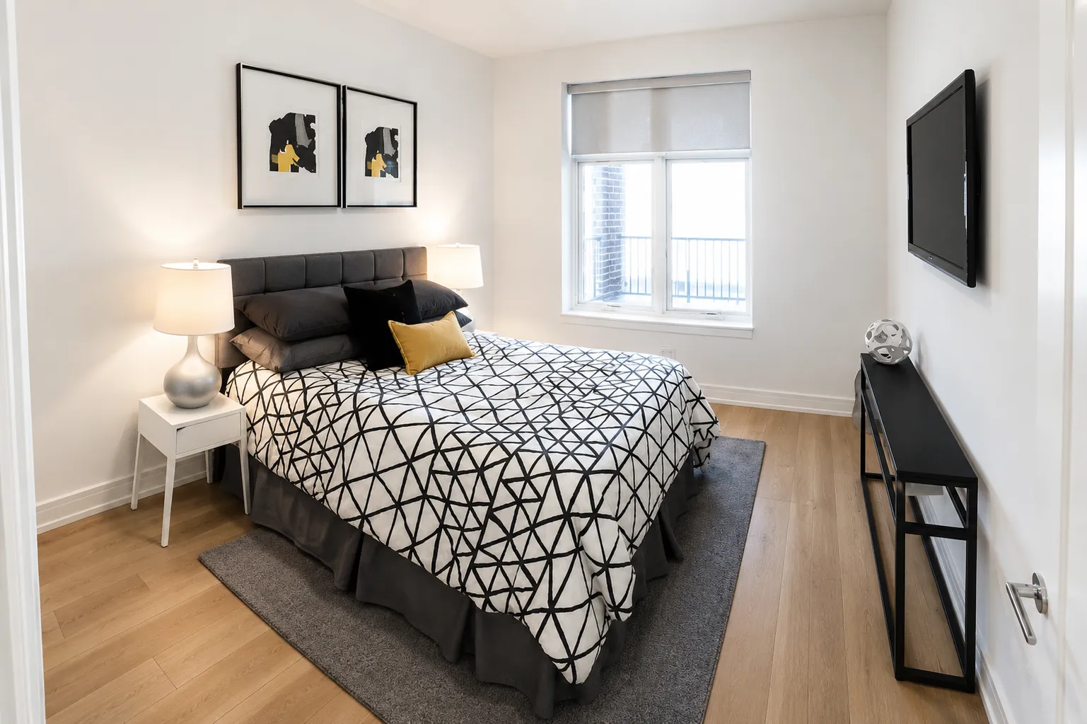 434 W Melrose St   60657 60657-Melrose by the Lake-unit#301-Chicago-IL