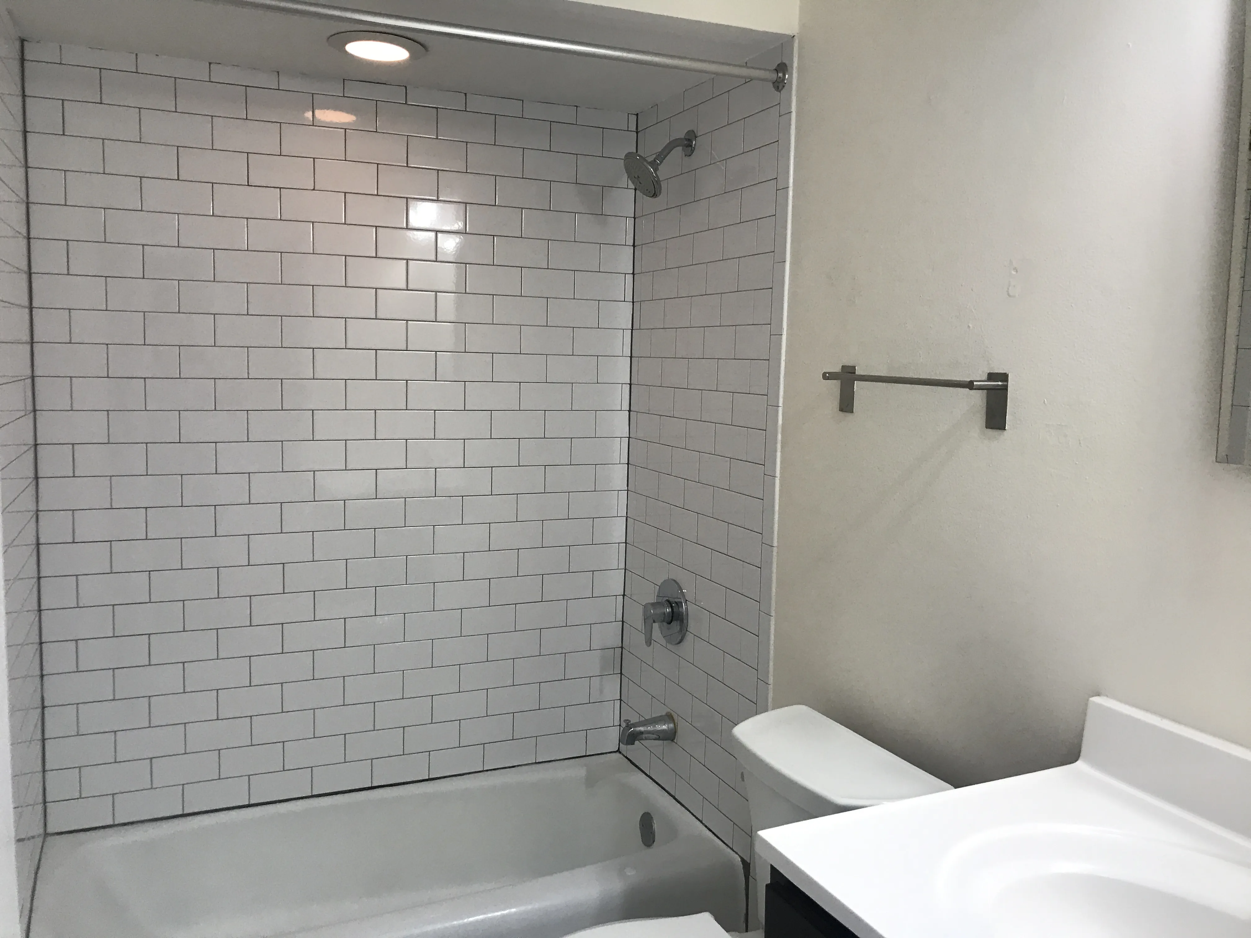 323 W Concord Pl   60614 60614-unit#5-Chicago-IL