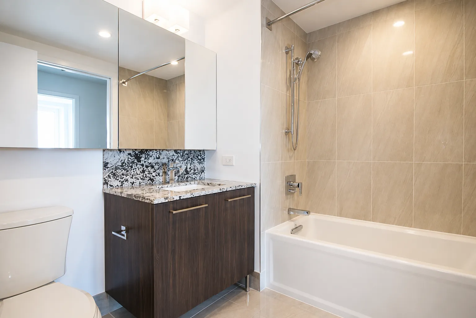 750 N Hudson Ave   60654 60654-unit#608-Chicago-IL