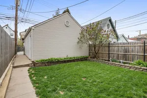 3636 N Hermitage Ave 60613 60613-unit#2-Chicago-IL