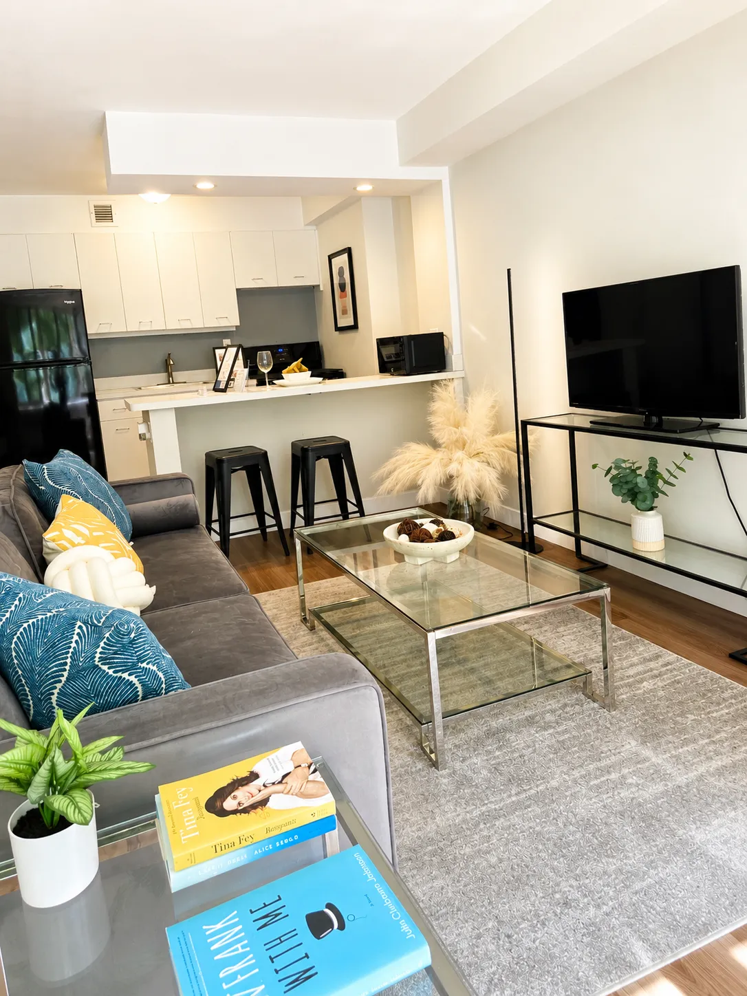 1360 N Lake Shore Dr 60610 60610-unit#601-Chicago-IL