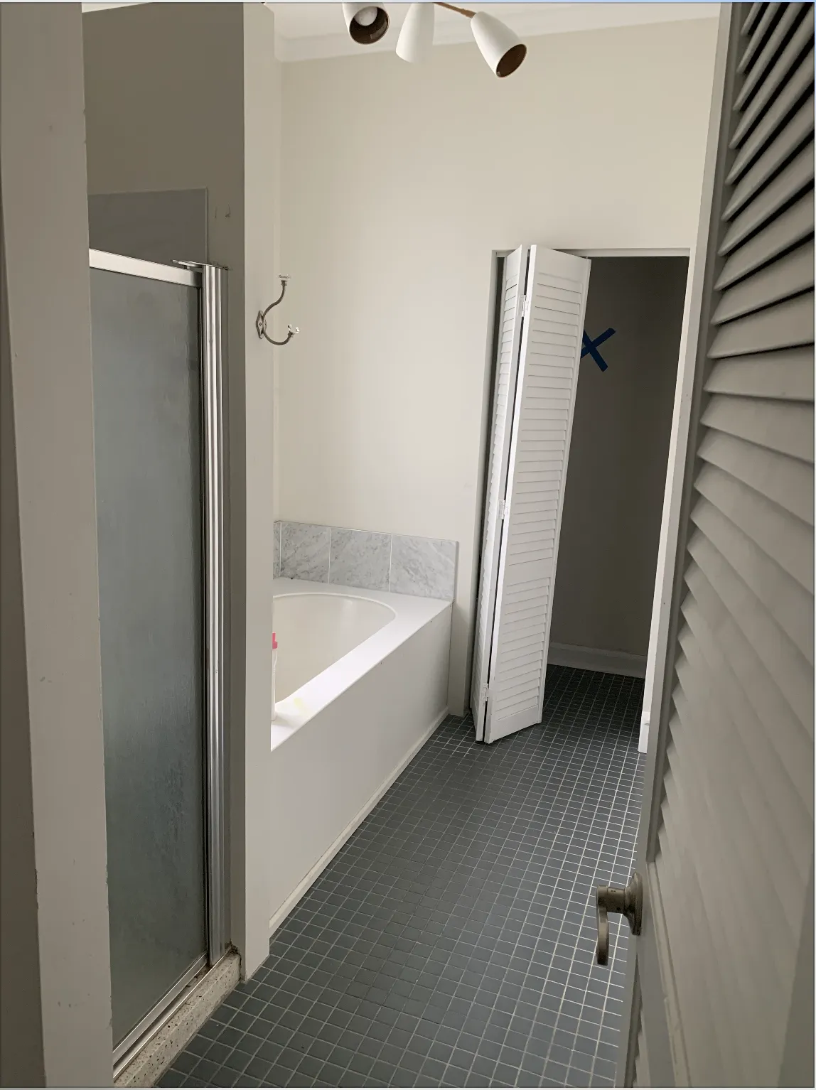2115 N Oakley Ave 60647 60647-Chicago-IL