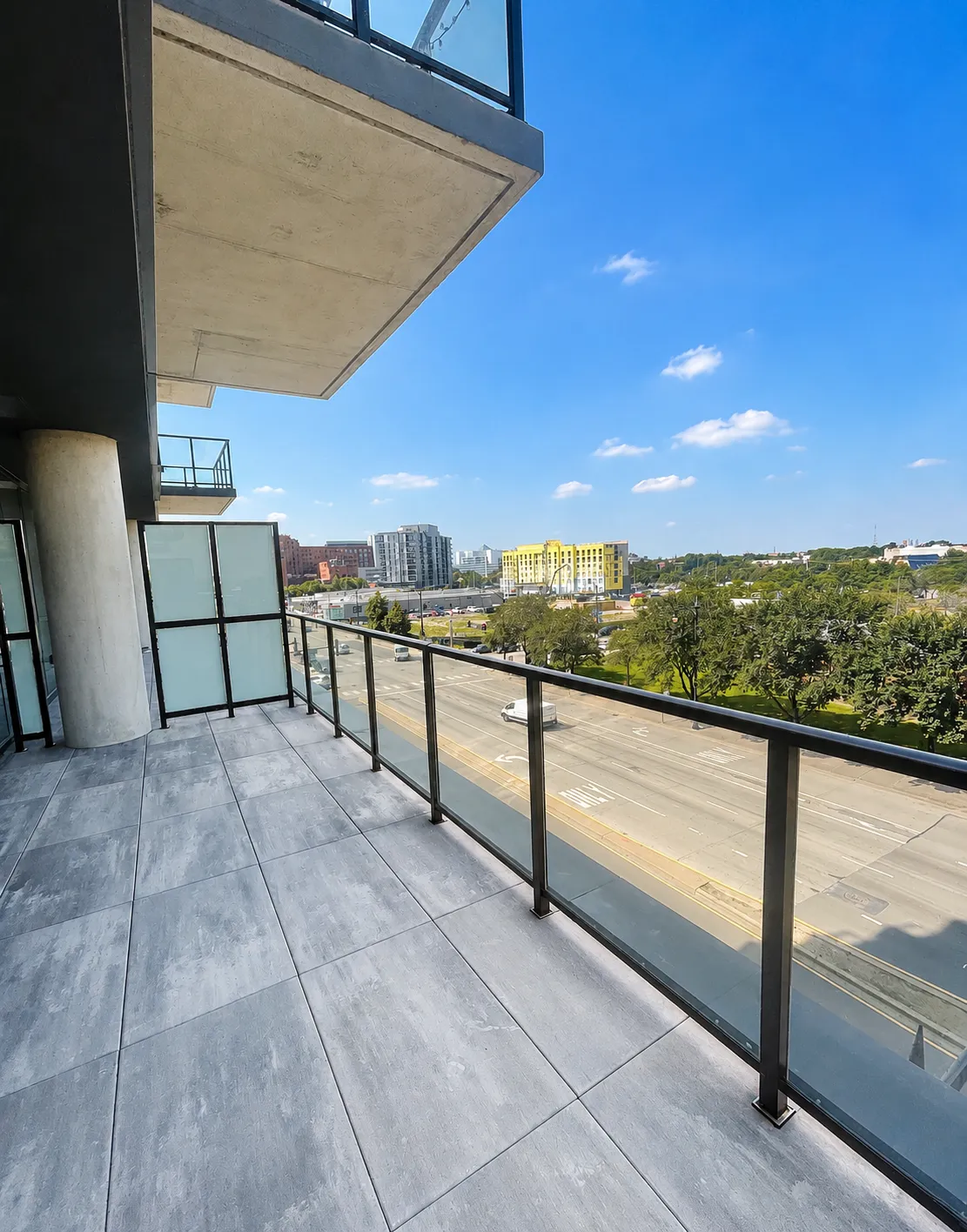513 S Damen Ave   60612 60612-unit#1301-Chicago-IL