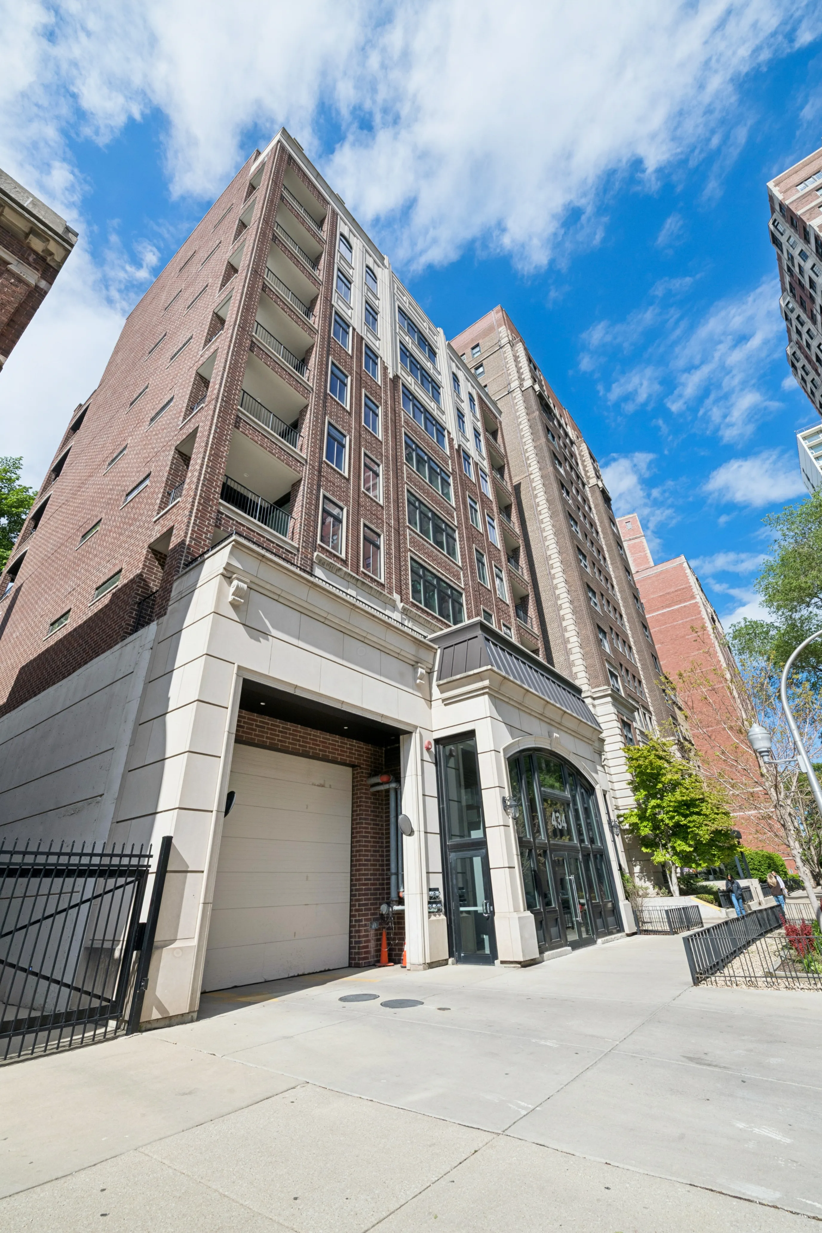 434 W Melrose St   60657 60657-Melrose by the Lake-unit#301-Chicago-IL