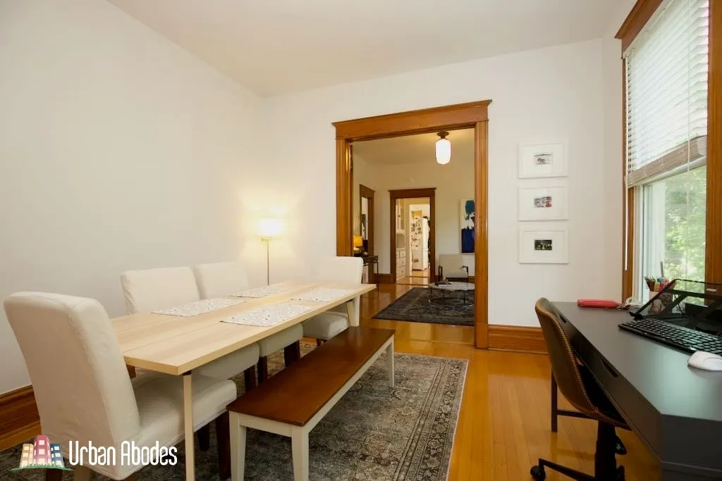 1111 W Roscoe St   60657 60657-unit#2A-Chicago-IL