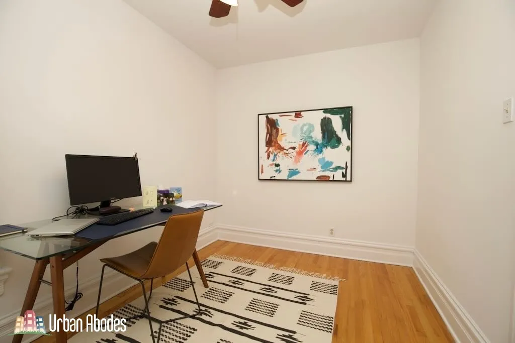 1111 W Roscoe St   60657 60657-unit#2A-Chicago-IL