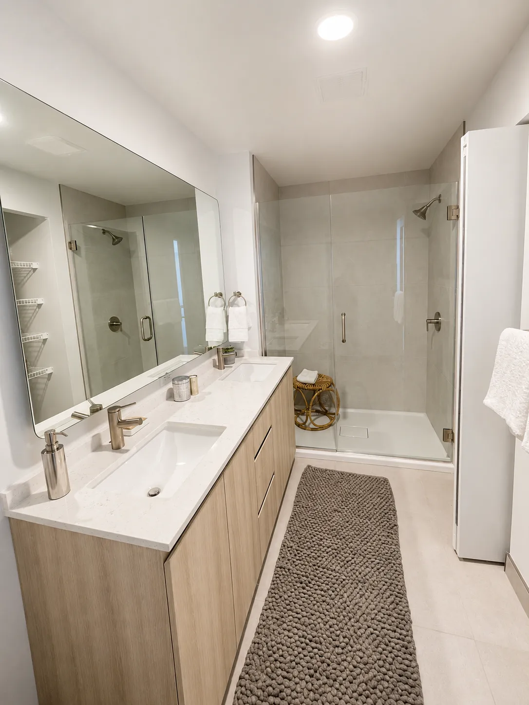 513 S Damen Ave   60612 60612-unit#1301-Chicago-IL