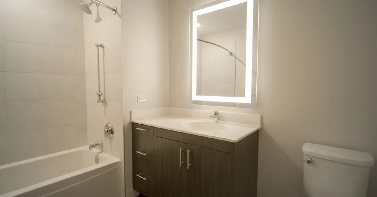 811 W Agatite Ave 60640 60640-unit#1116-Chicago-IL
