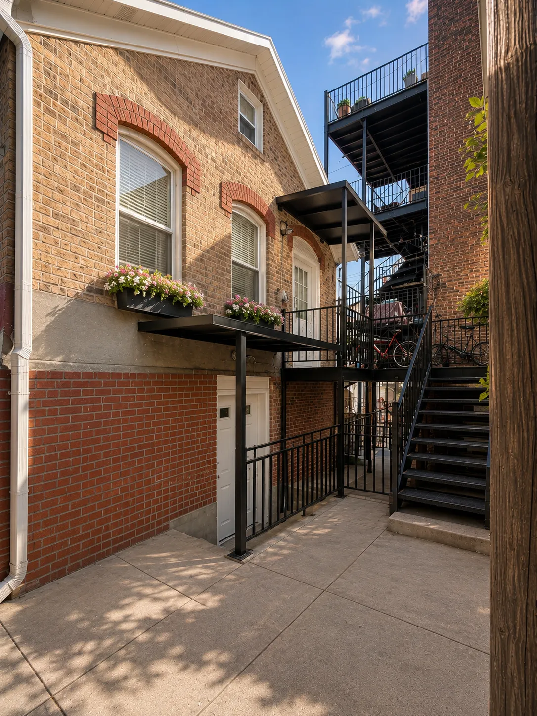 1252 N Cleaver St   60642 60642-CASA DE CLEAVER -unit#COACH-Chicago-IL