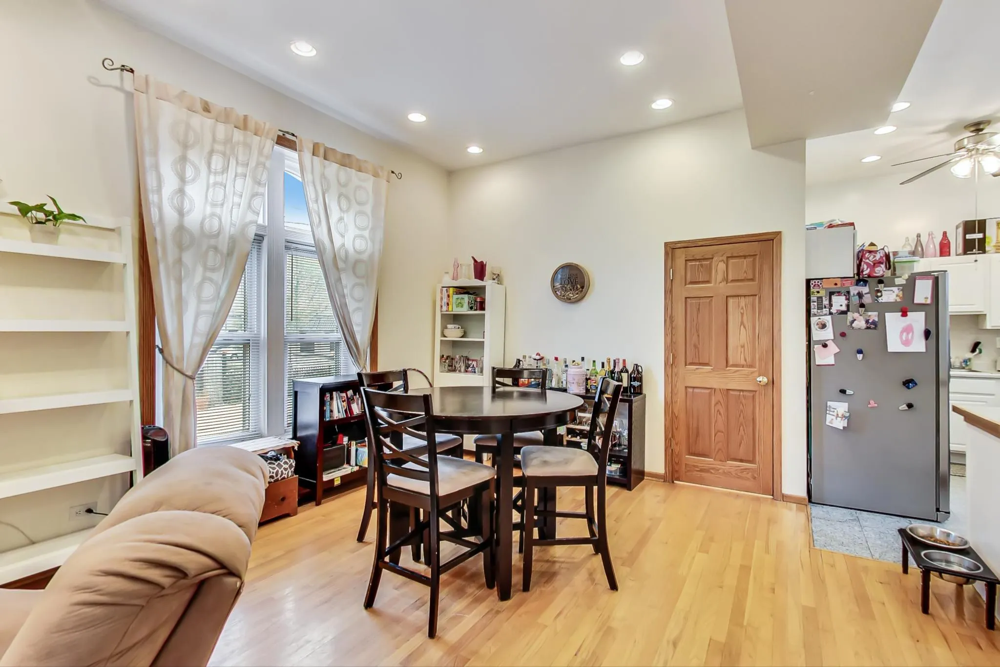 733 N Hoyne Ave 60612 60612-unit#1-Chicago-IL