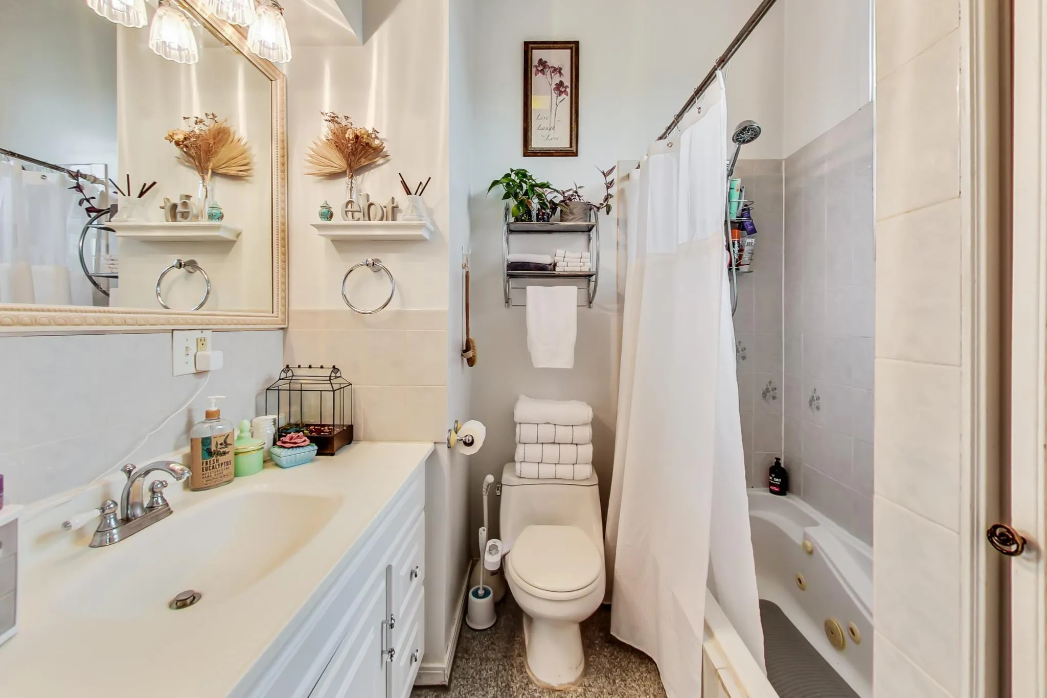 733 N Hoyne Ave 60612 60612-unit#1-Chicago-IL