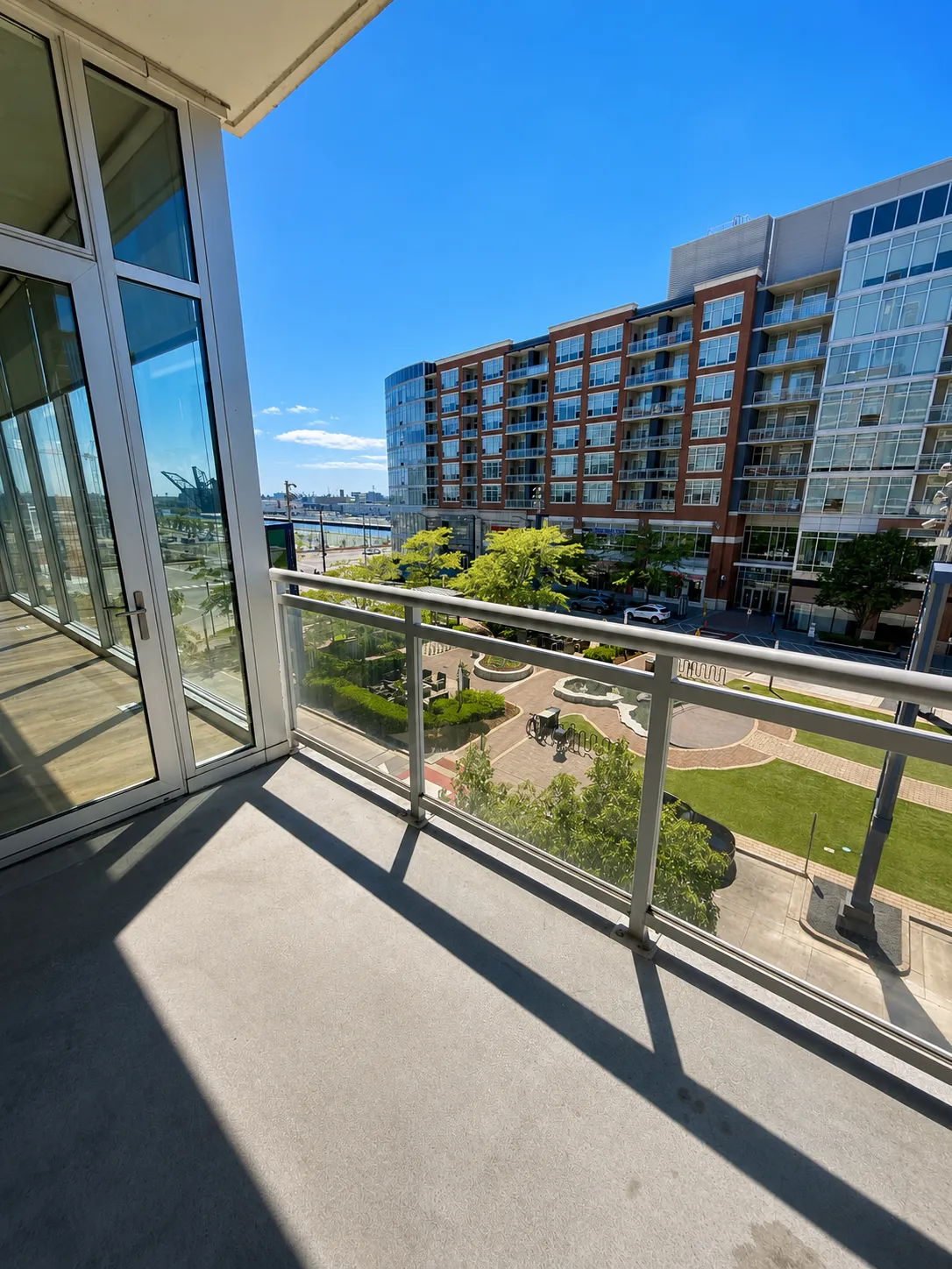 150 W Roosevelt Rd   60605 60605-unit#523-Chicago-IL