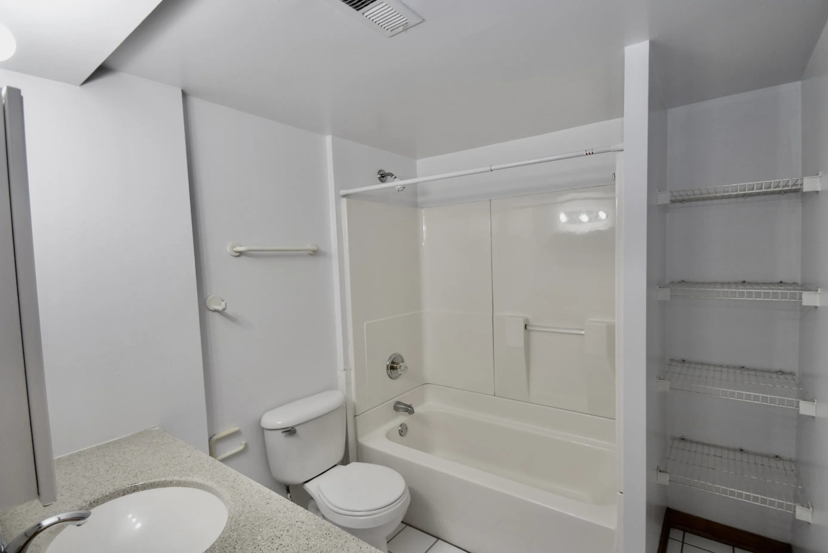 3828 N Clark St, , , USA 60613-unit#1F-Chicago-IL