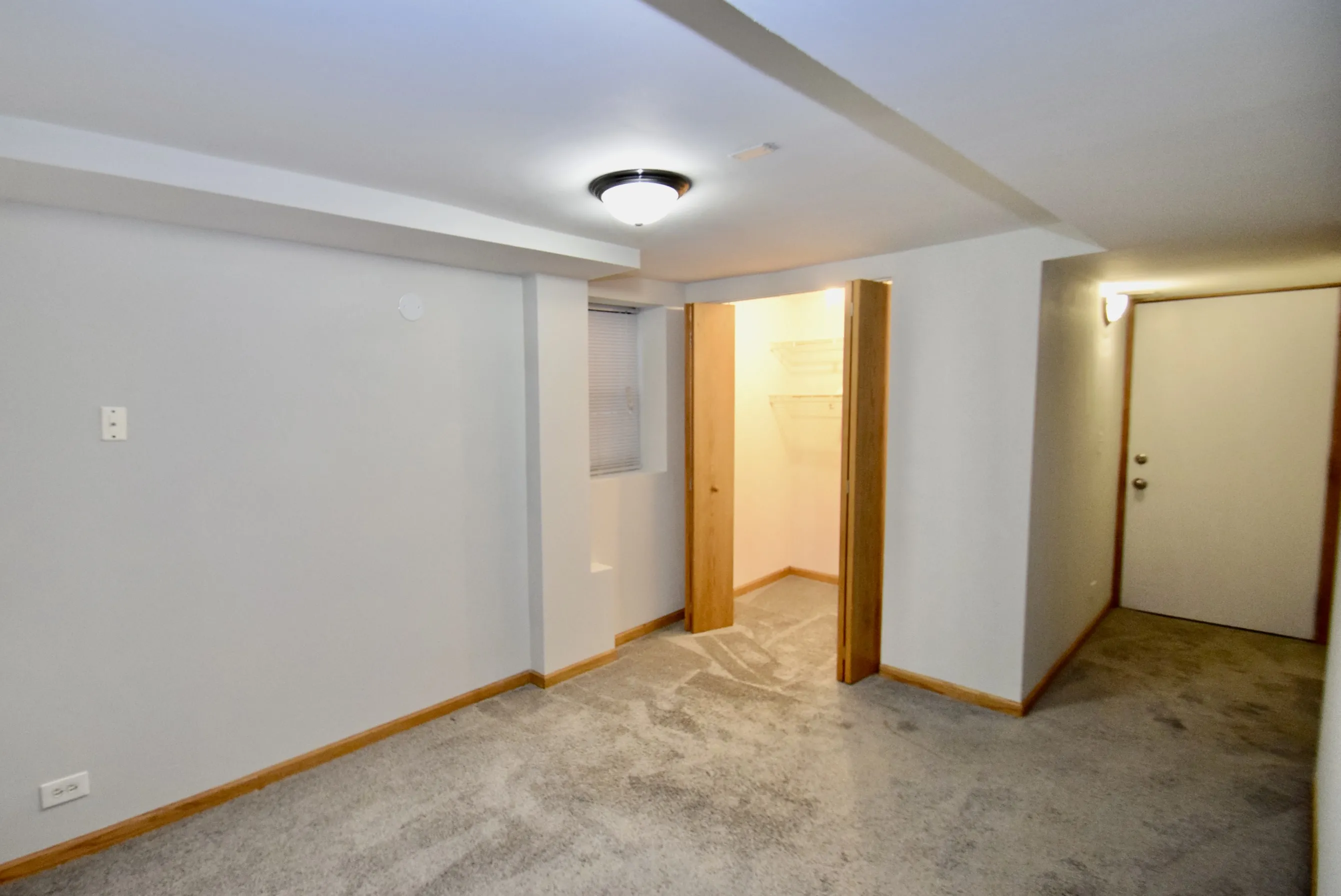 3828 N Clark St, , , USA 60613-unit#1F-Chicago-IL