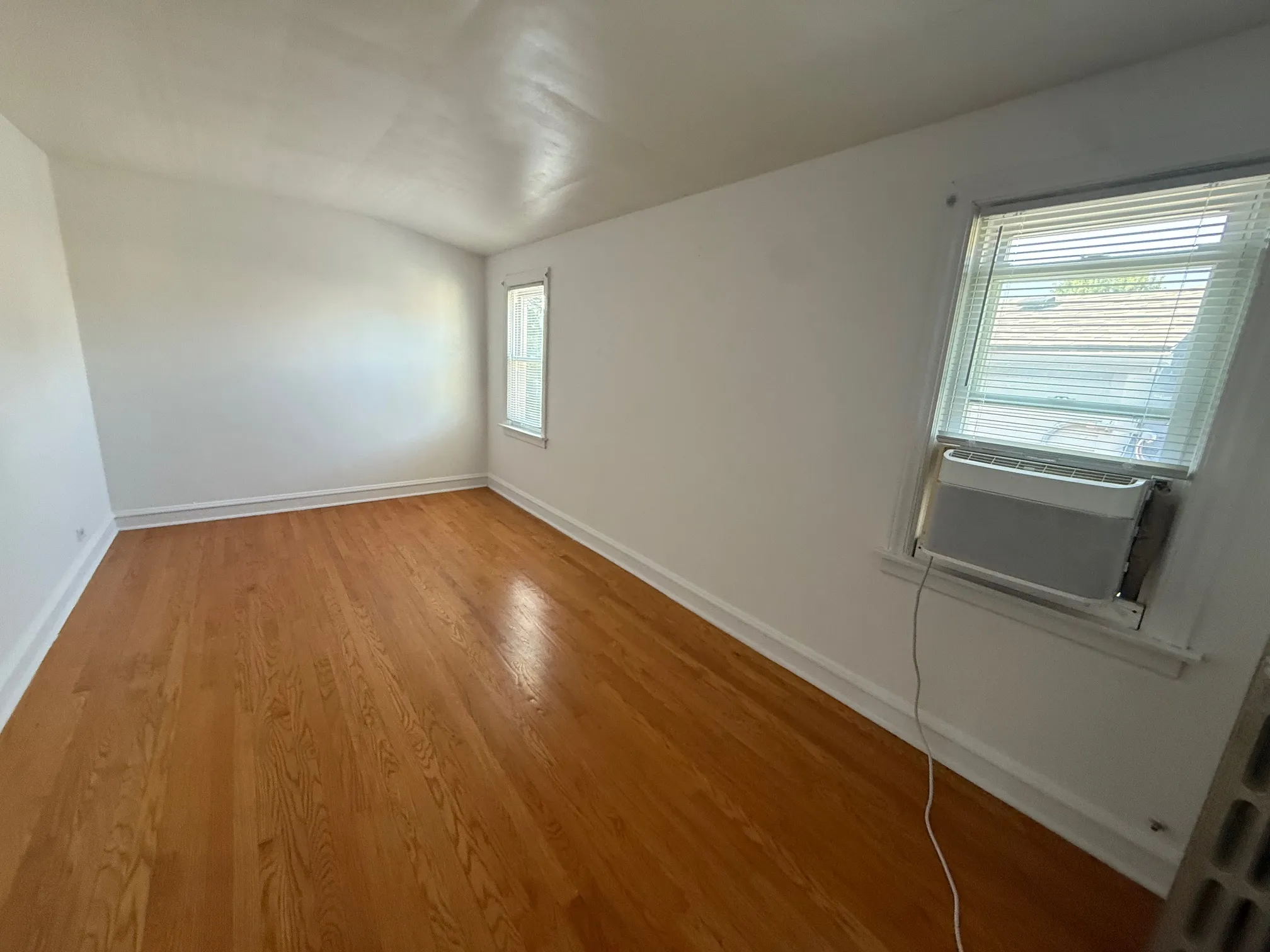 5445 N LOTUS AVE 60630-Upstairs-unit#A-Chicago-IL