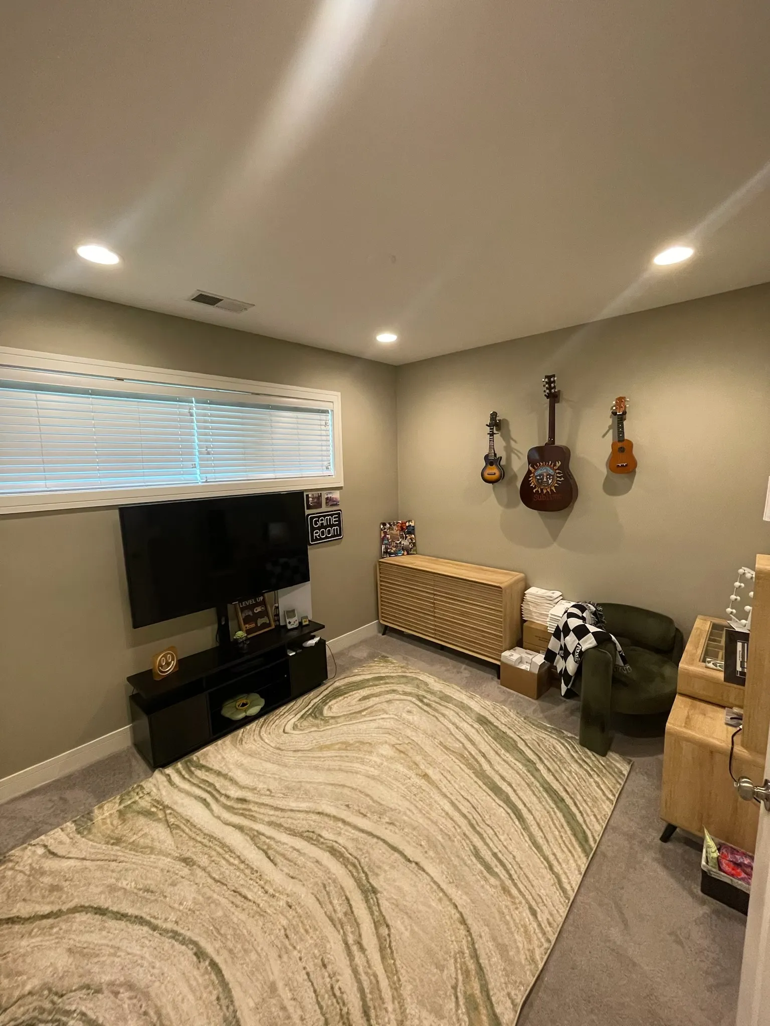 3514 N Sacramento Ave 60618 60618-Chicago-IL