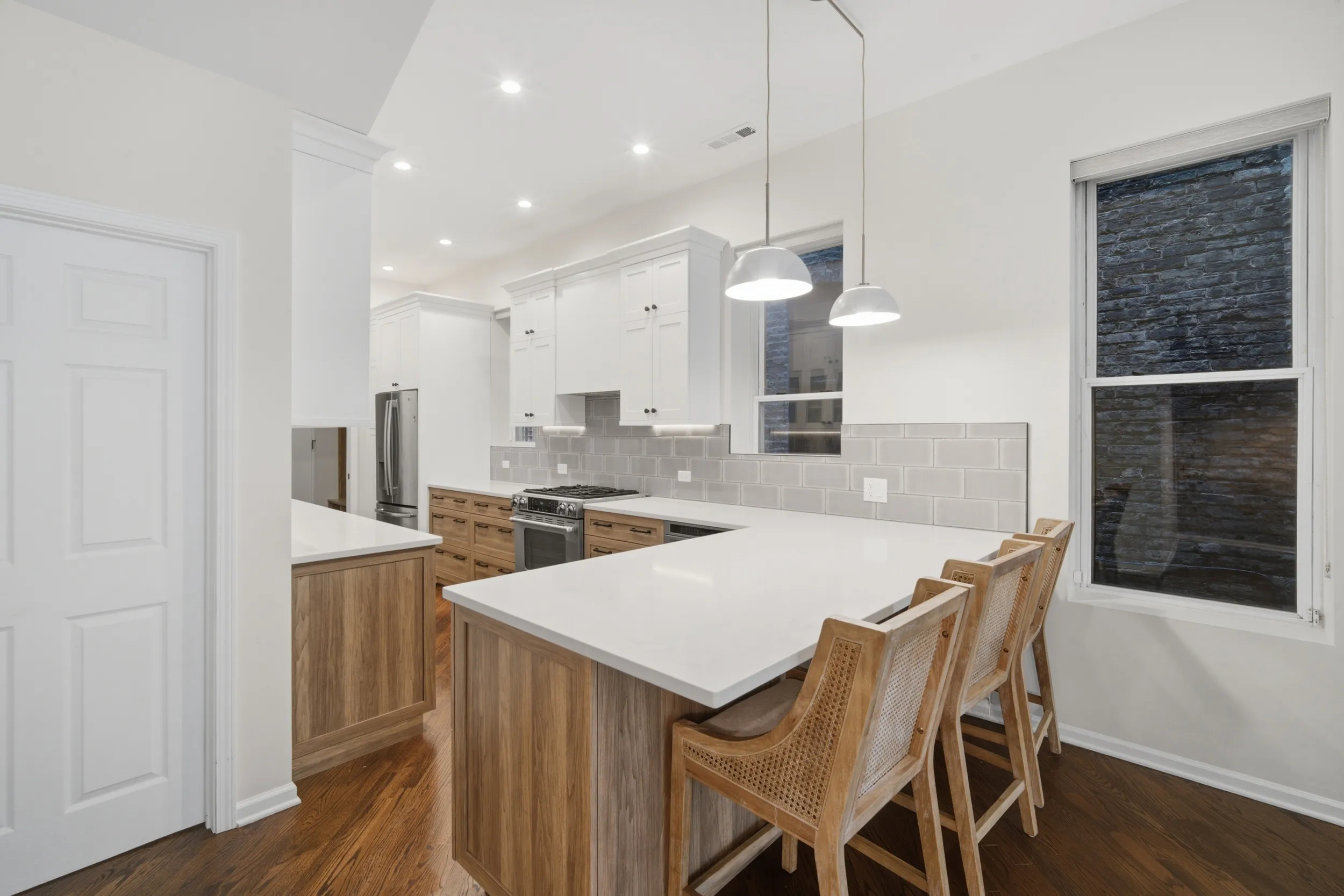 626 W Buckingham Pl   60657 60657-unit#1E-Chicago-IL