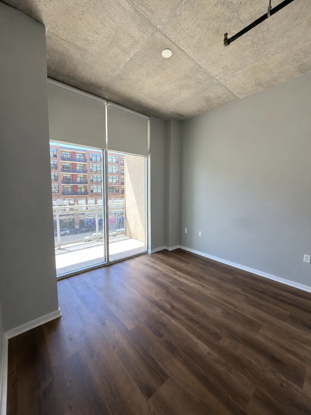 150 W Roosevelt Rd   60605 60605-unit#523-Chicago-IL