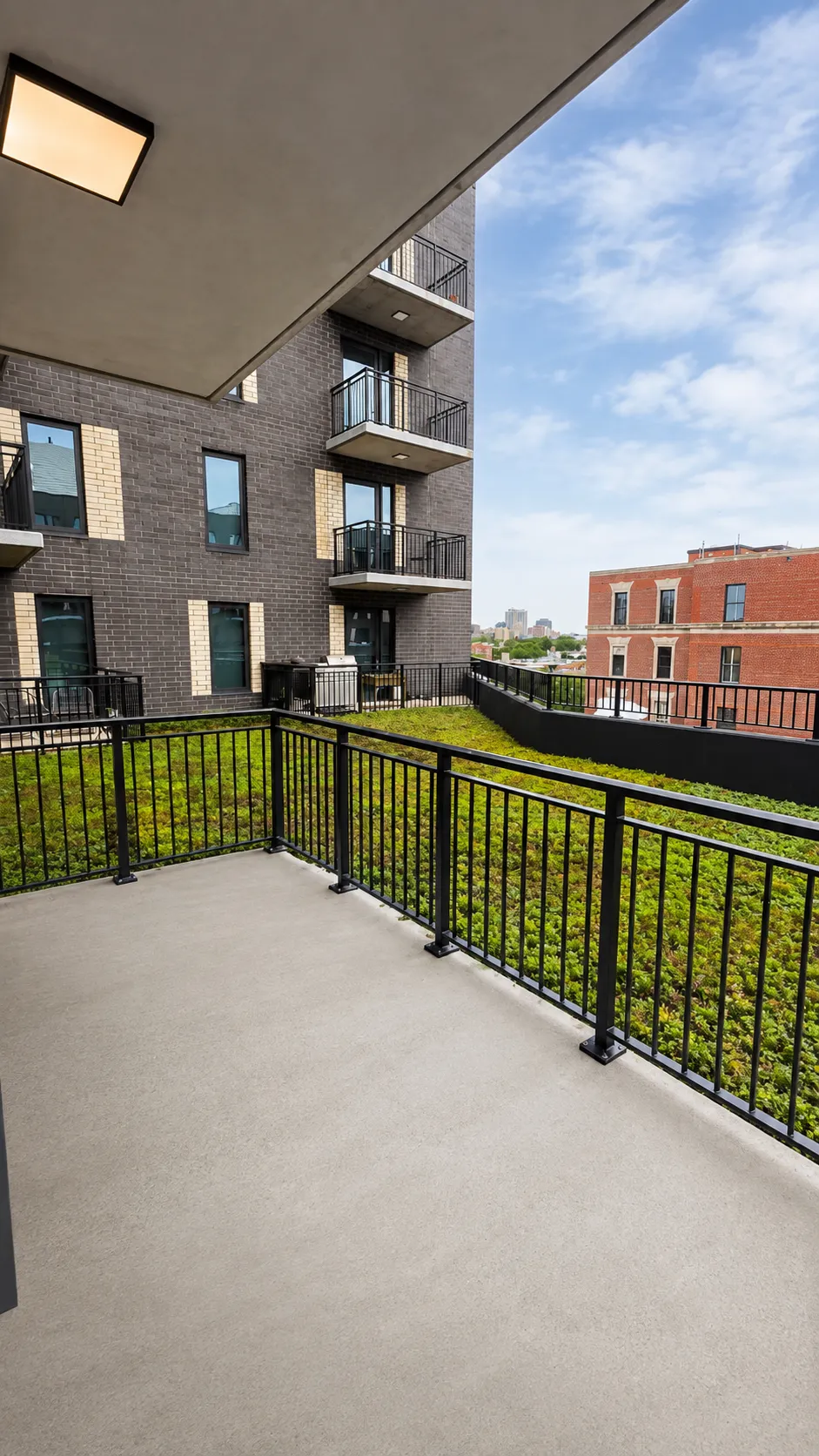 1025 W Addison St 60613 60613-unit#506-Chicago-IL