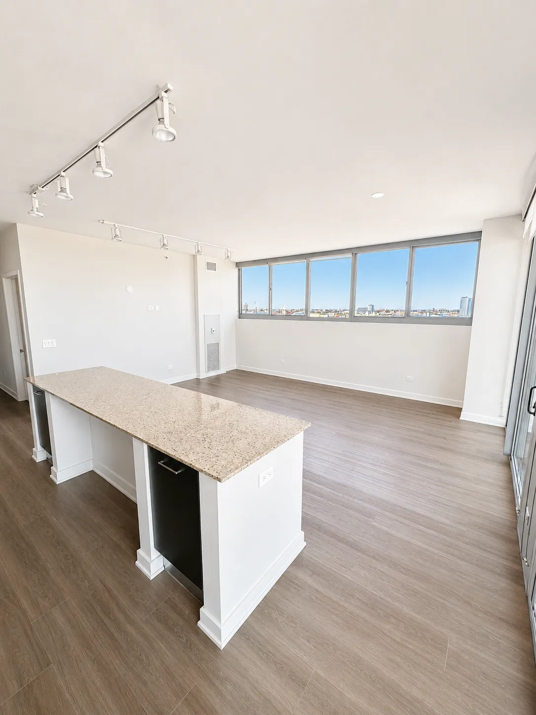 910 W Huron St   60642 60642-unit#802-Chicago-IL