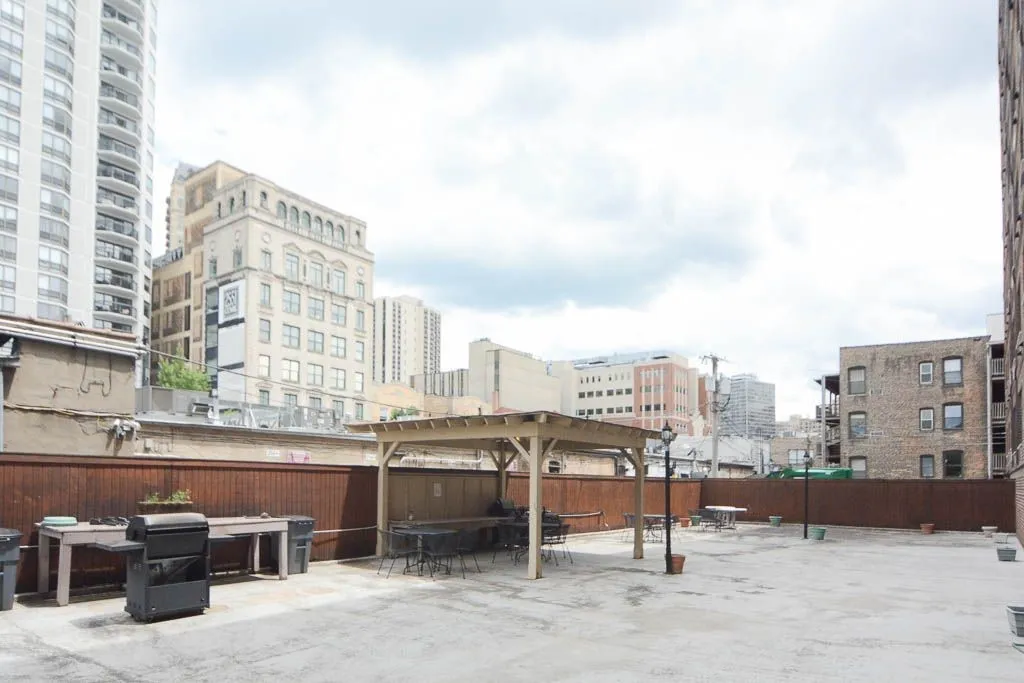 607 W Wrightwood Ave   60614 60614-unit#602-Chicago-IL