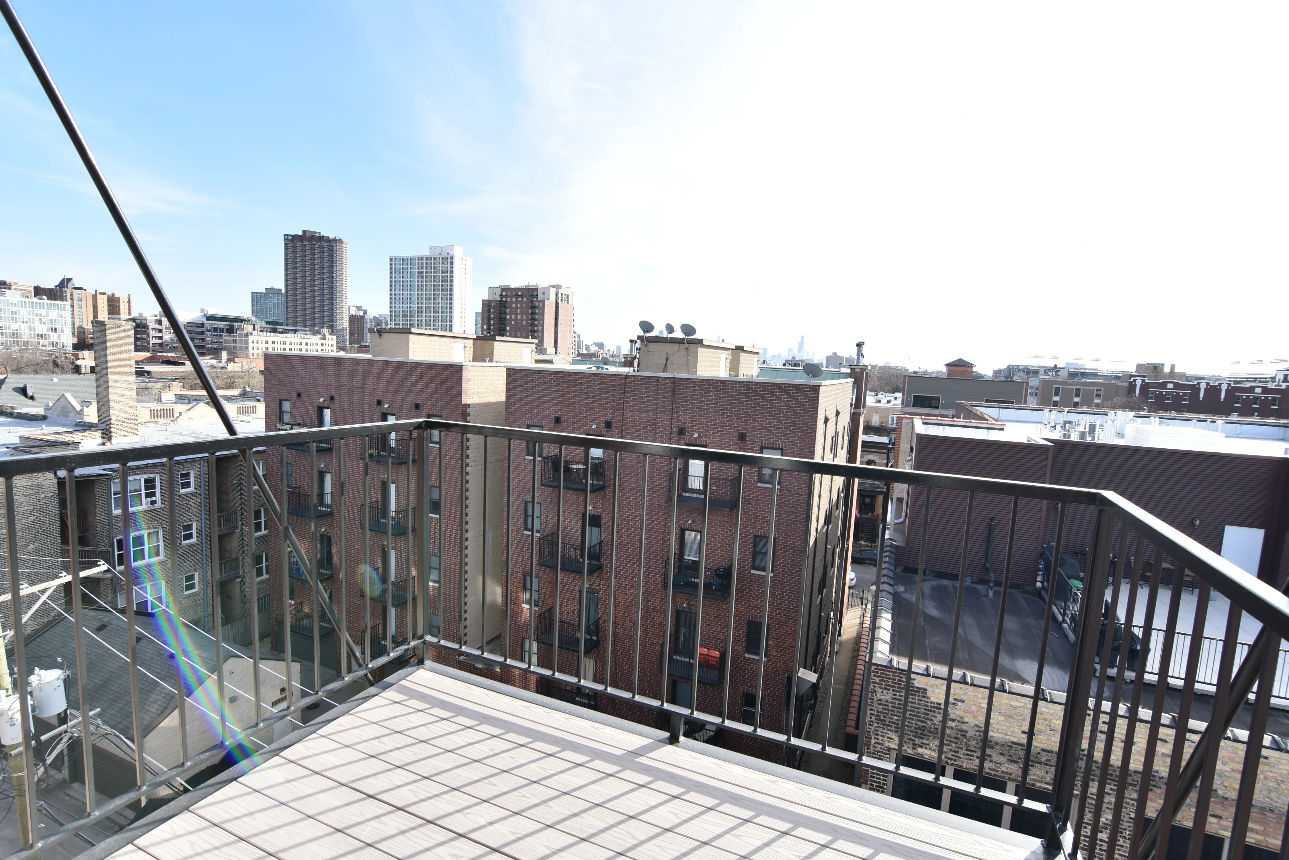 927 W Irving Park Rd   60613 60613-unit#504-Chicago-IL