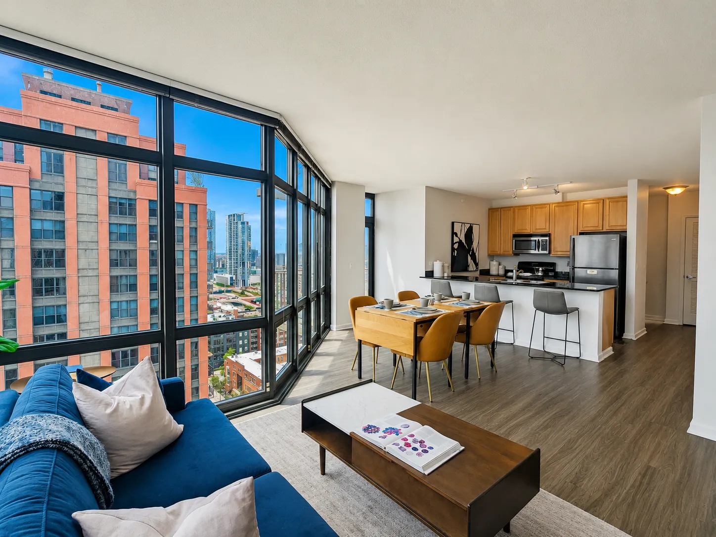 353 N Desplaines St   60661 60661-unit#1009-Chicago-IL