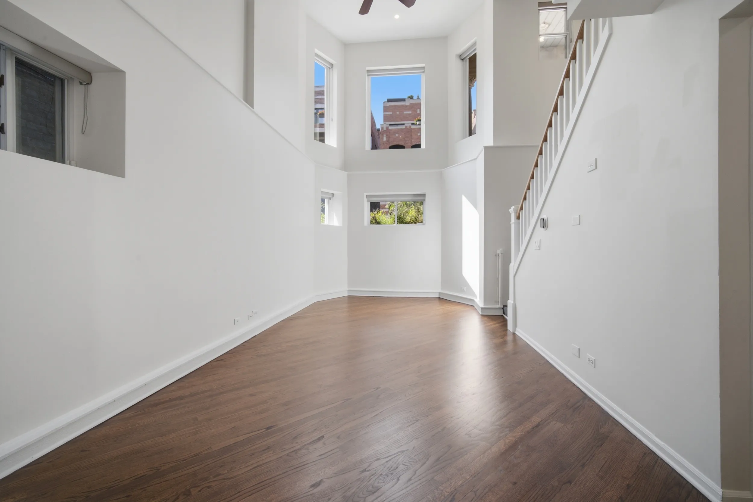 626 W Buckingham Pl   60657 60657-unit#1E-Chicago-IL