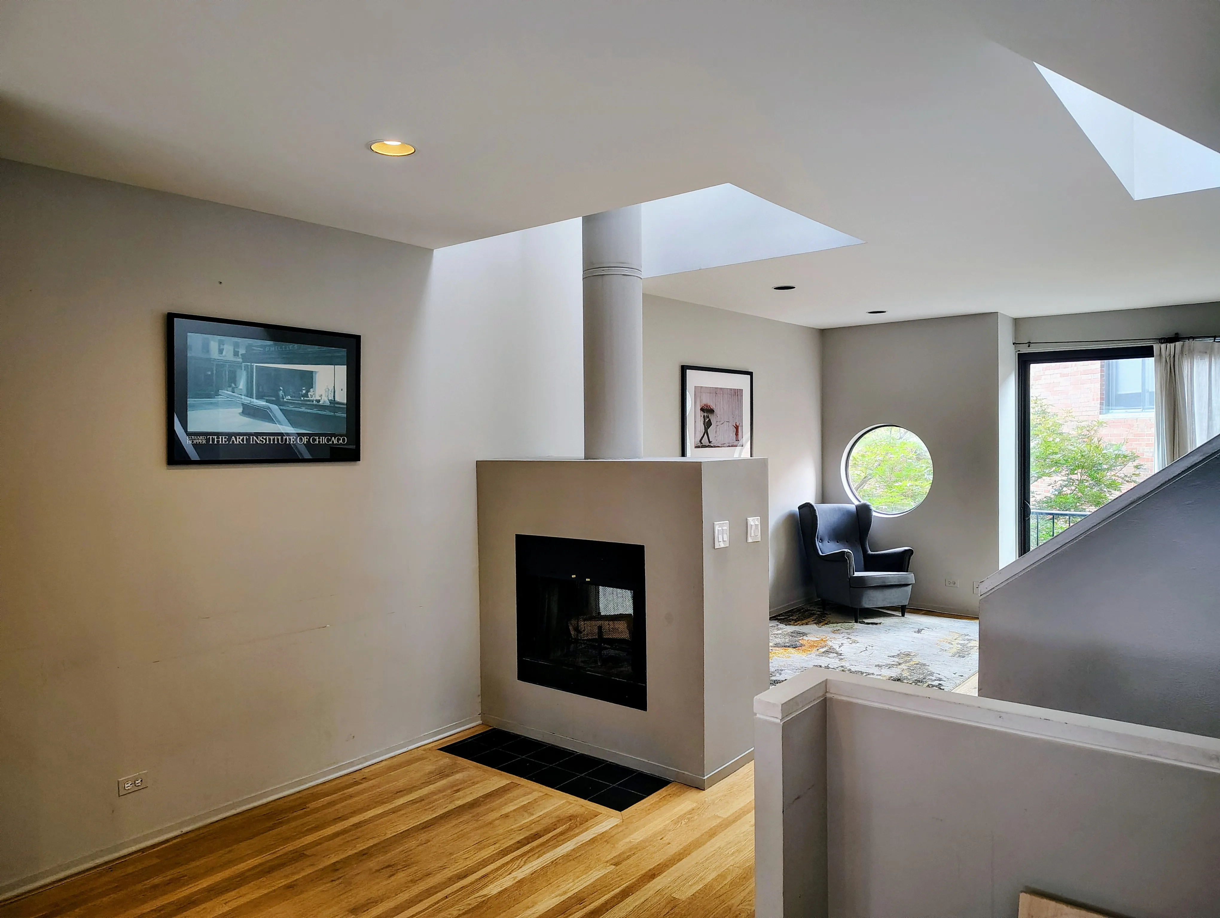 3025 N GREENVIEW AVE 60657-Chicago-IL