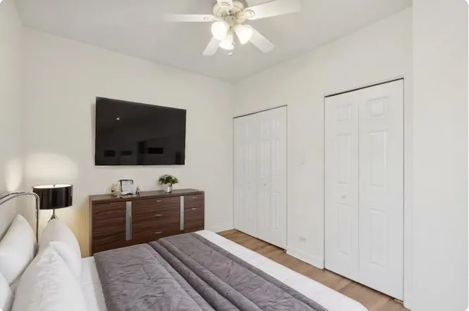 7015 N Wolcott Ave   60626 60626-unit#2-Chicago-IL