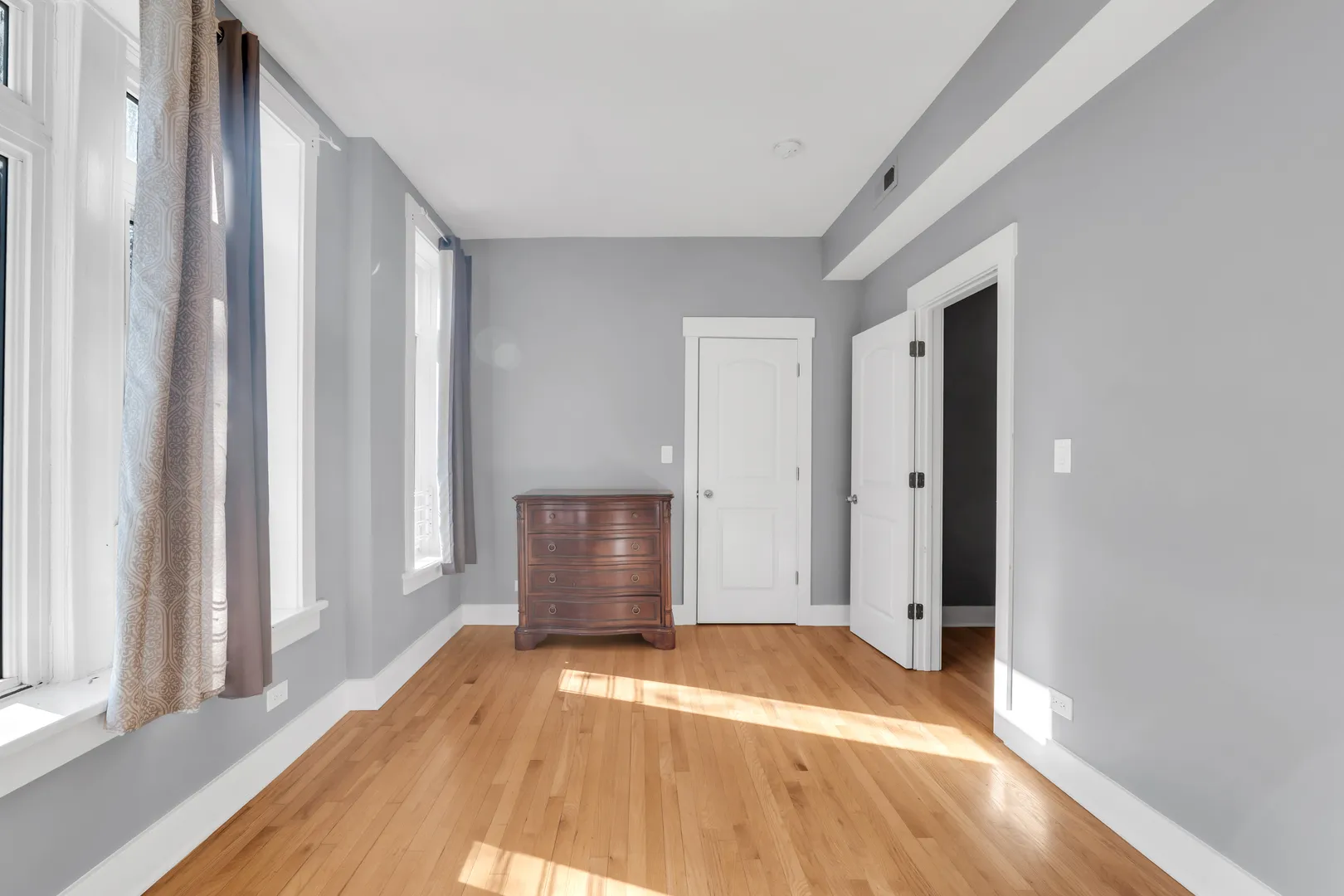 3208 W Wabansia Ave 60647 60647-unit#2E-Chicago-IL