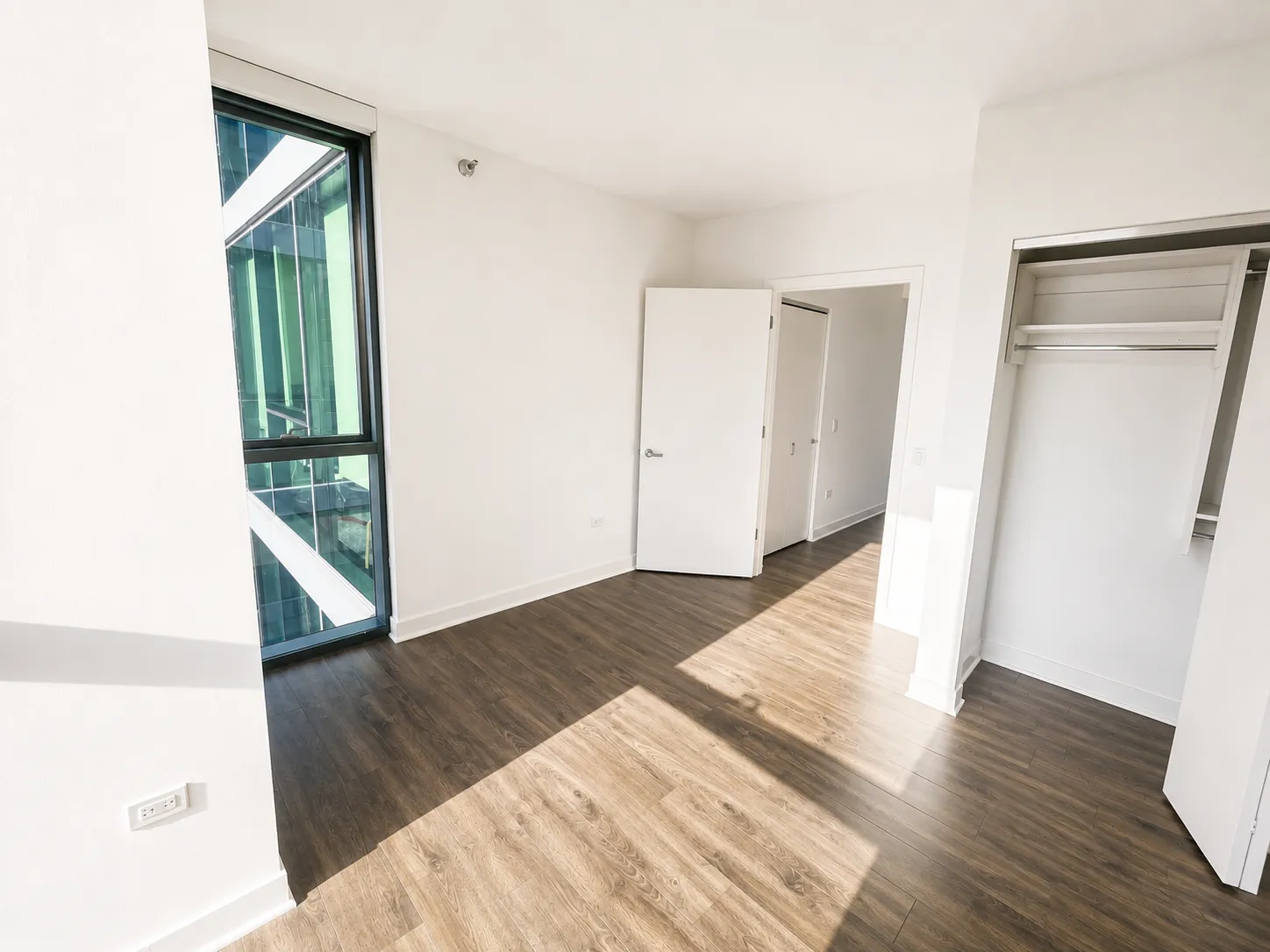 221 W Hubbard St   60654 60654-unit#813-Chicago-IL